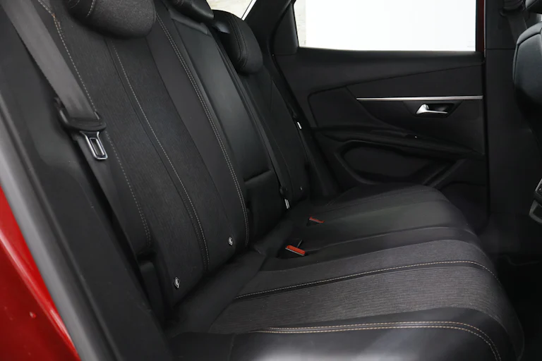 Peugeot 3008 1.5 BLUE HDI 130CV GT LINE 5P # IVA DEDUCIBLE, NAVY foto 28