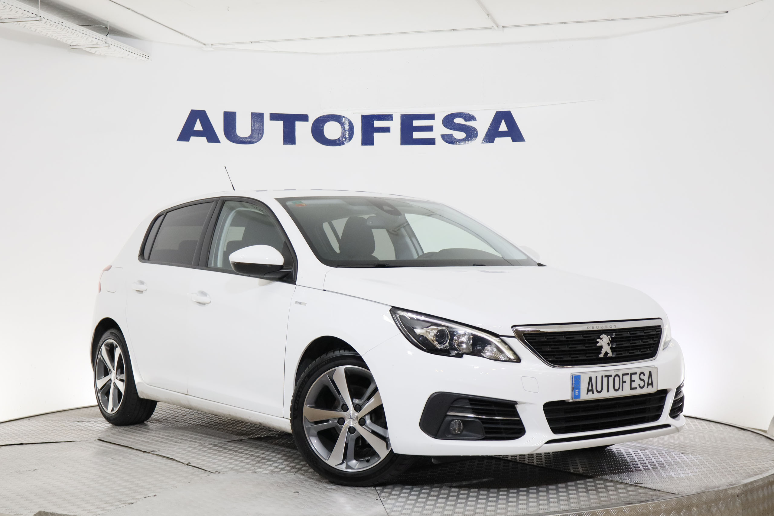 Peugeot 308 1.5 BLUEHDI STYLE 100CV 5P # PARKTRONIC foto 3