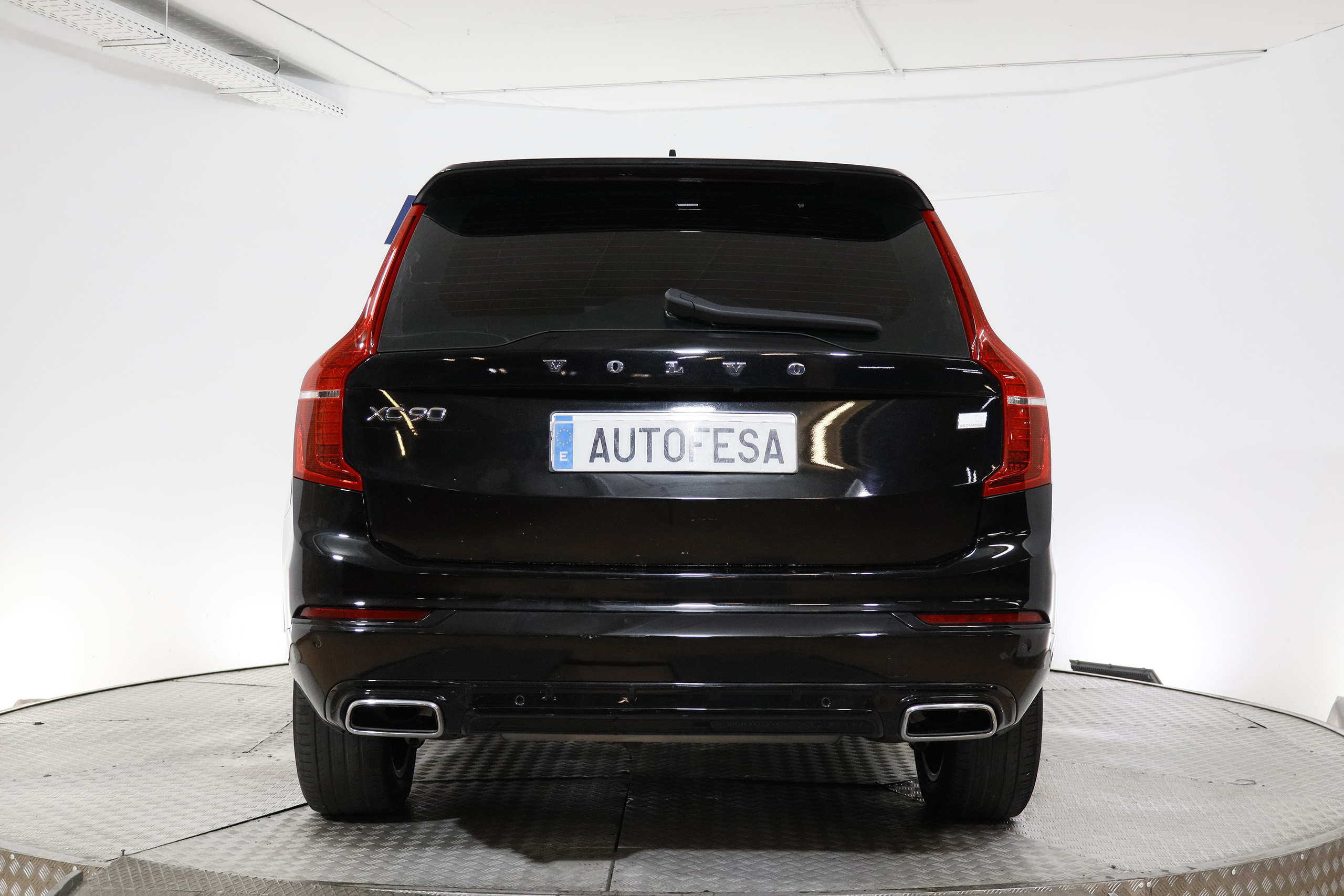 Volvo Xc 90 2.0T8 RECHARGE R-DESIGN 390CV AUTO 7 PLAZAS 5P # IVA DEDUCIBLE, TECHO ELE PANORAMICO, NAVY, CUERO foto 7