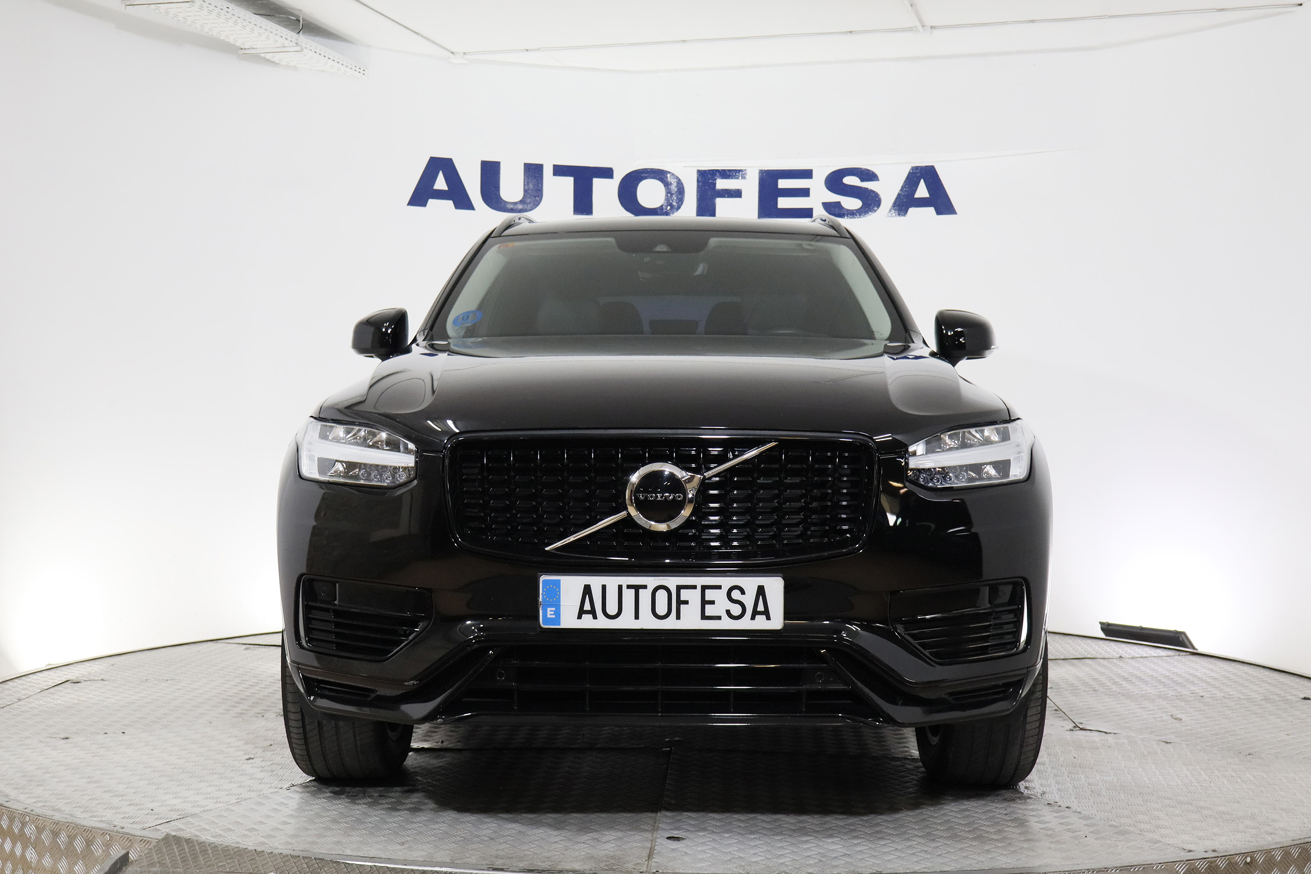 Volvo Xc 90 2.0T8 RECHARGE R-DESIGN 390CV AUTO 7 PLAZAS 5P # IVA DEDUCIBLE, TECHO ELE PANORAMICO, NAVY, CUERO foto 2