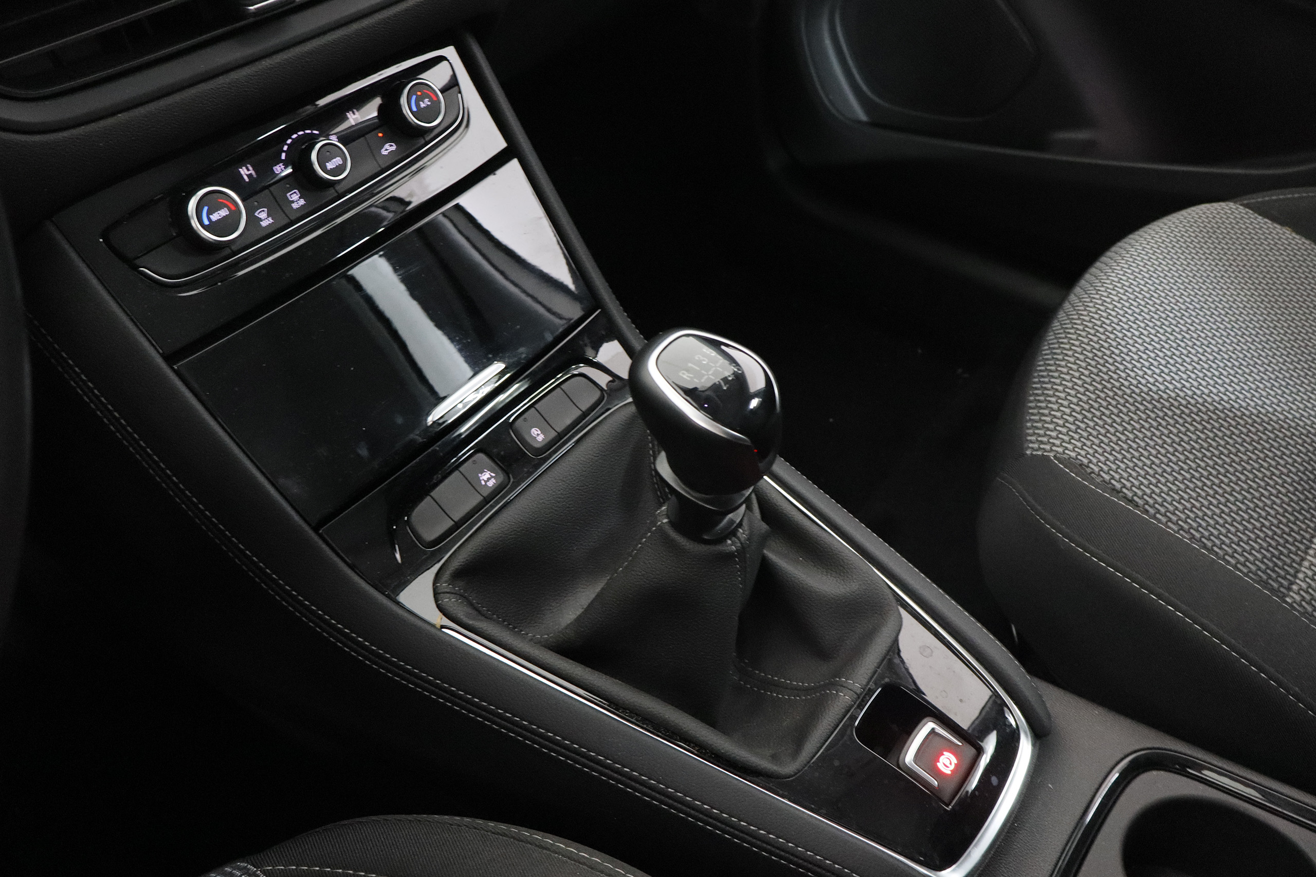 Opel Grandland X 1.2 T 130CV 5P # IVA DEDUCIBLE foto 18