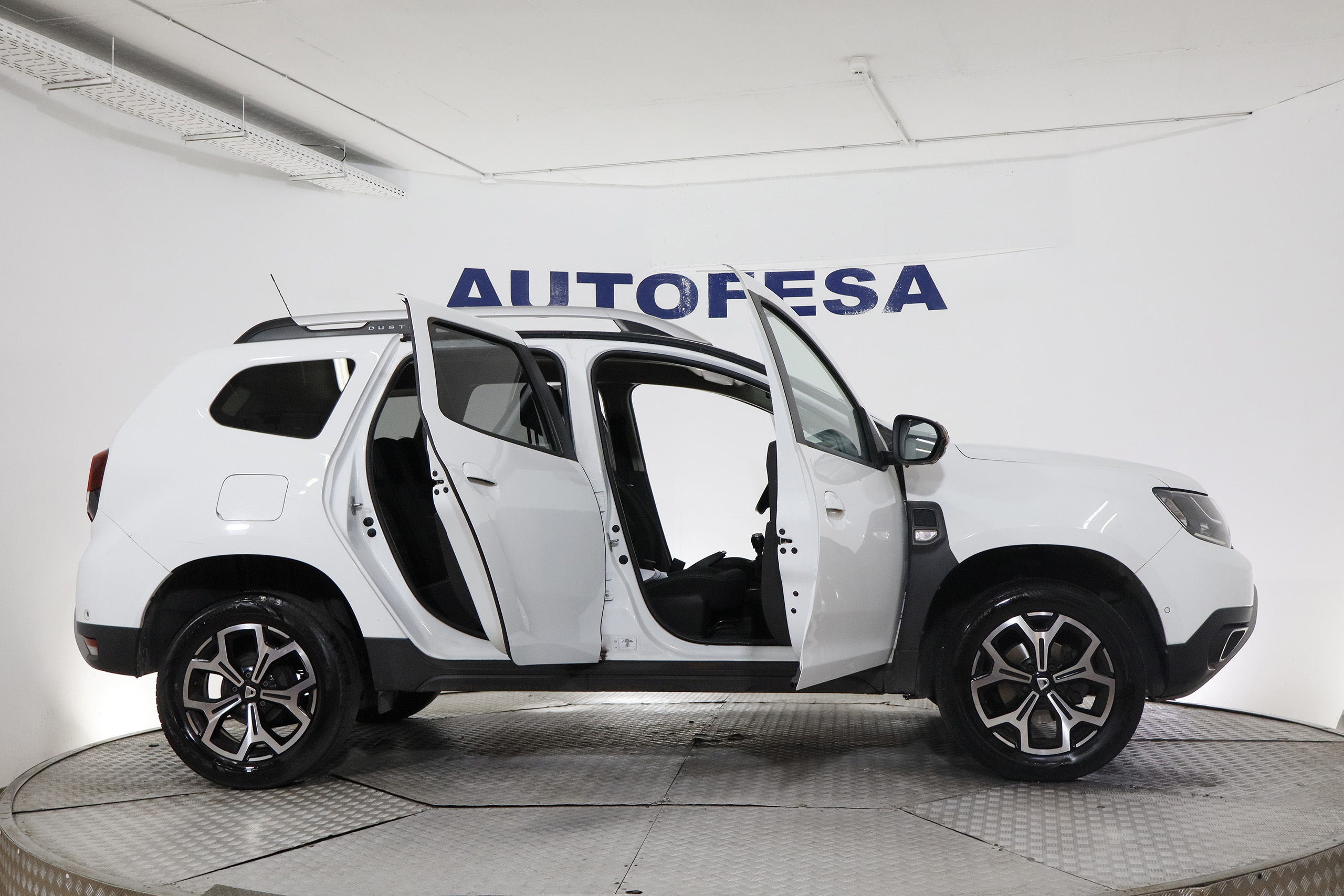 Dacia Duster 1.3 TCE 130CV PRESTIGE 4X2 5P foto 10