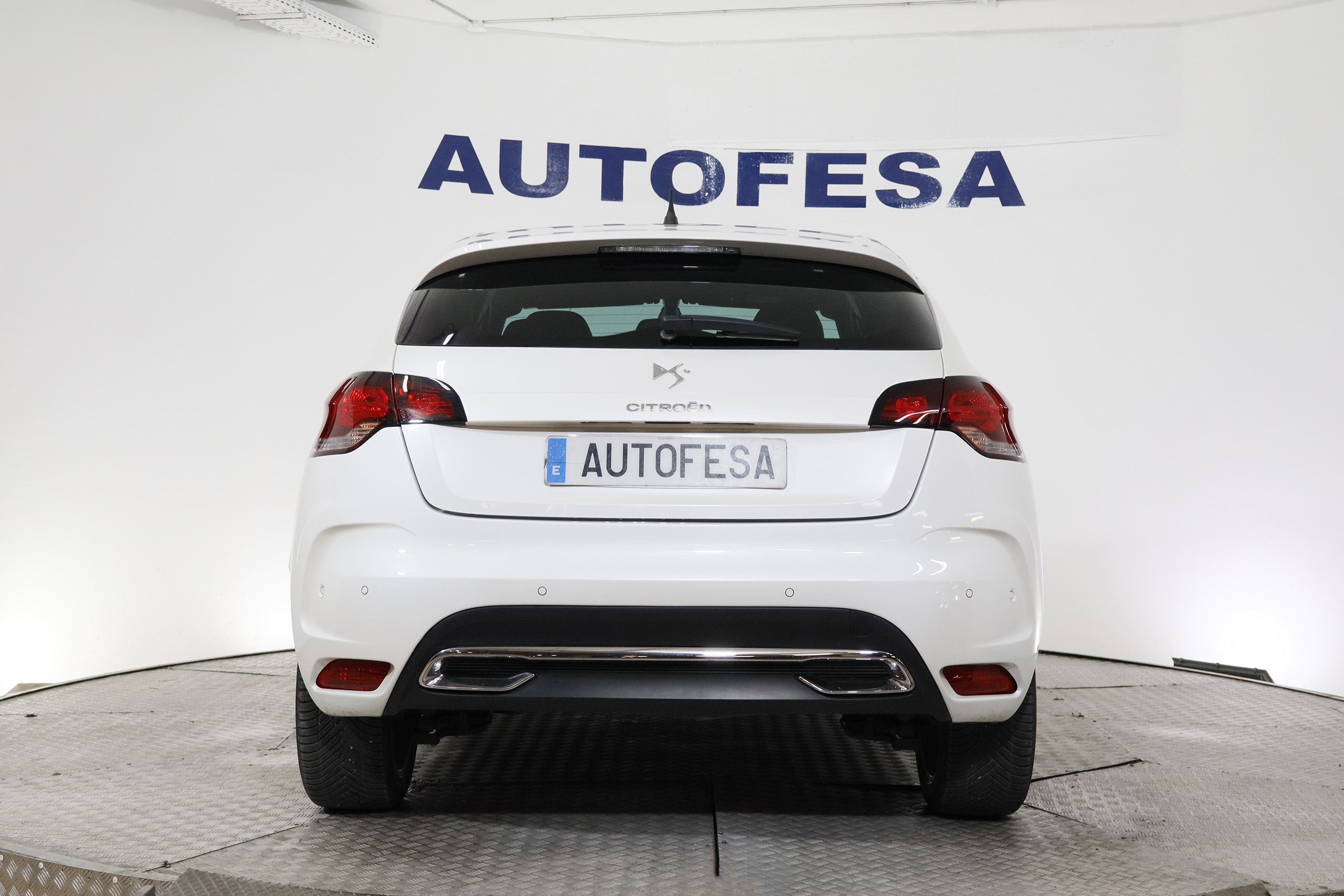 Citroen Ds4 2.0 HDI 160CV SPORT CHIC AUTO 5P # NAVY, CUERO foto 7
