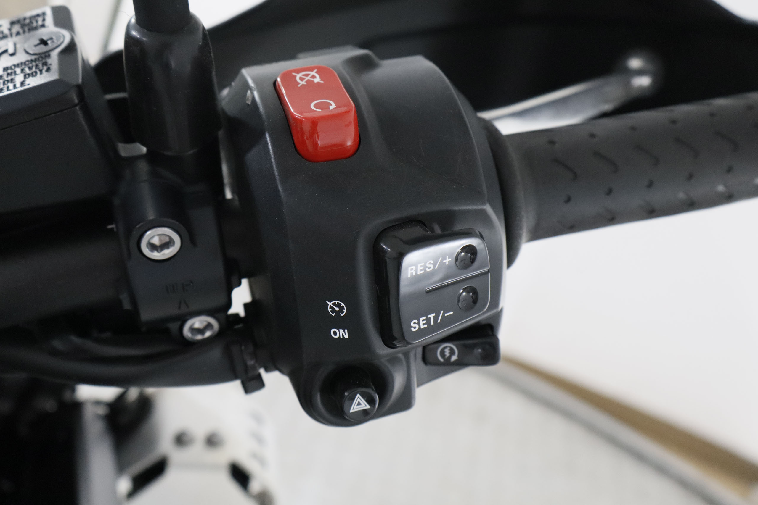 Triumph Tiger 800 TIGER 800 XRX ABS   KIT MALETAS foto 20