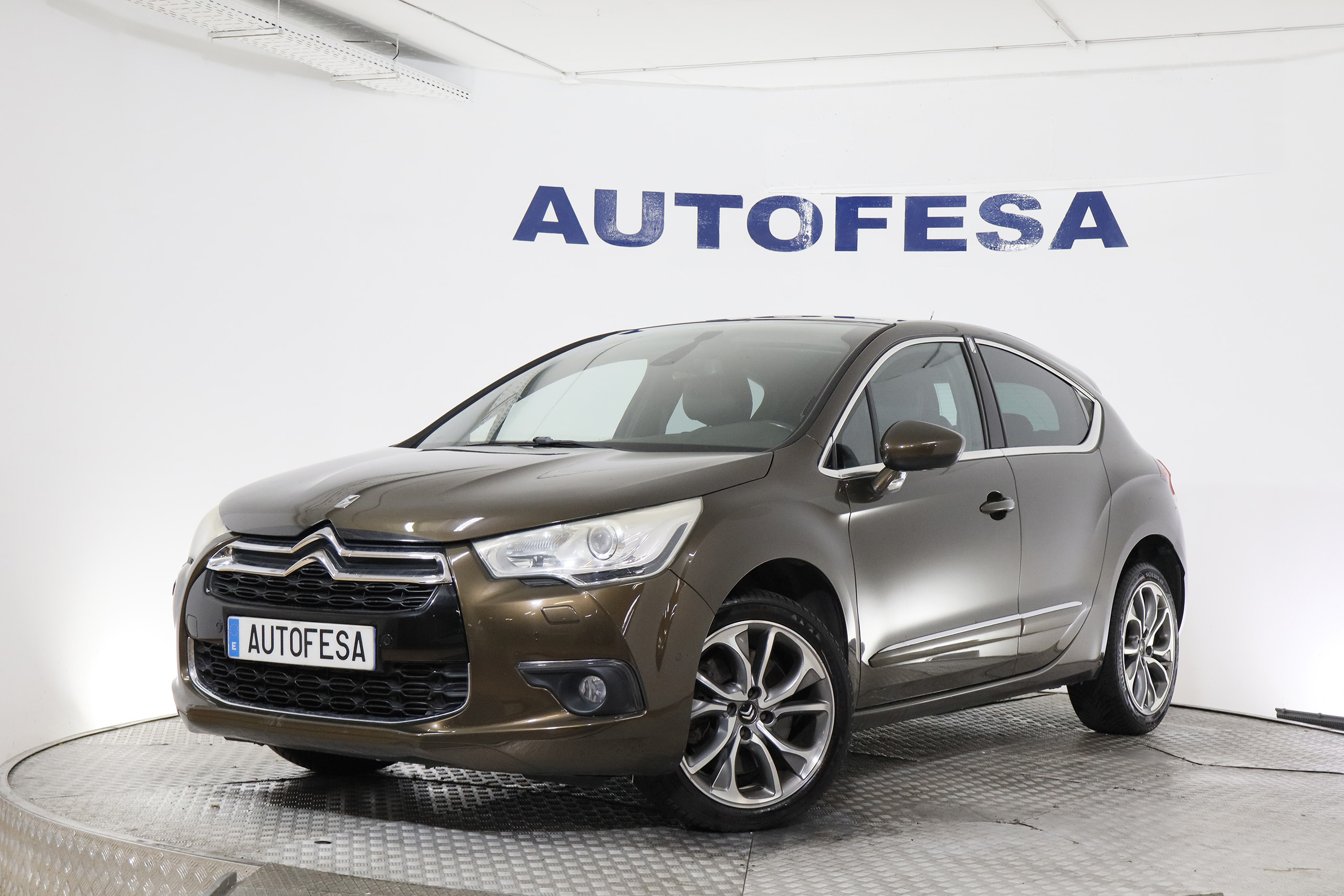 Citroen Ds4 1.6 200CV SPORT CHIC 5P # NAVY, CUERO foto 1