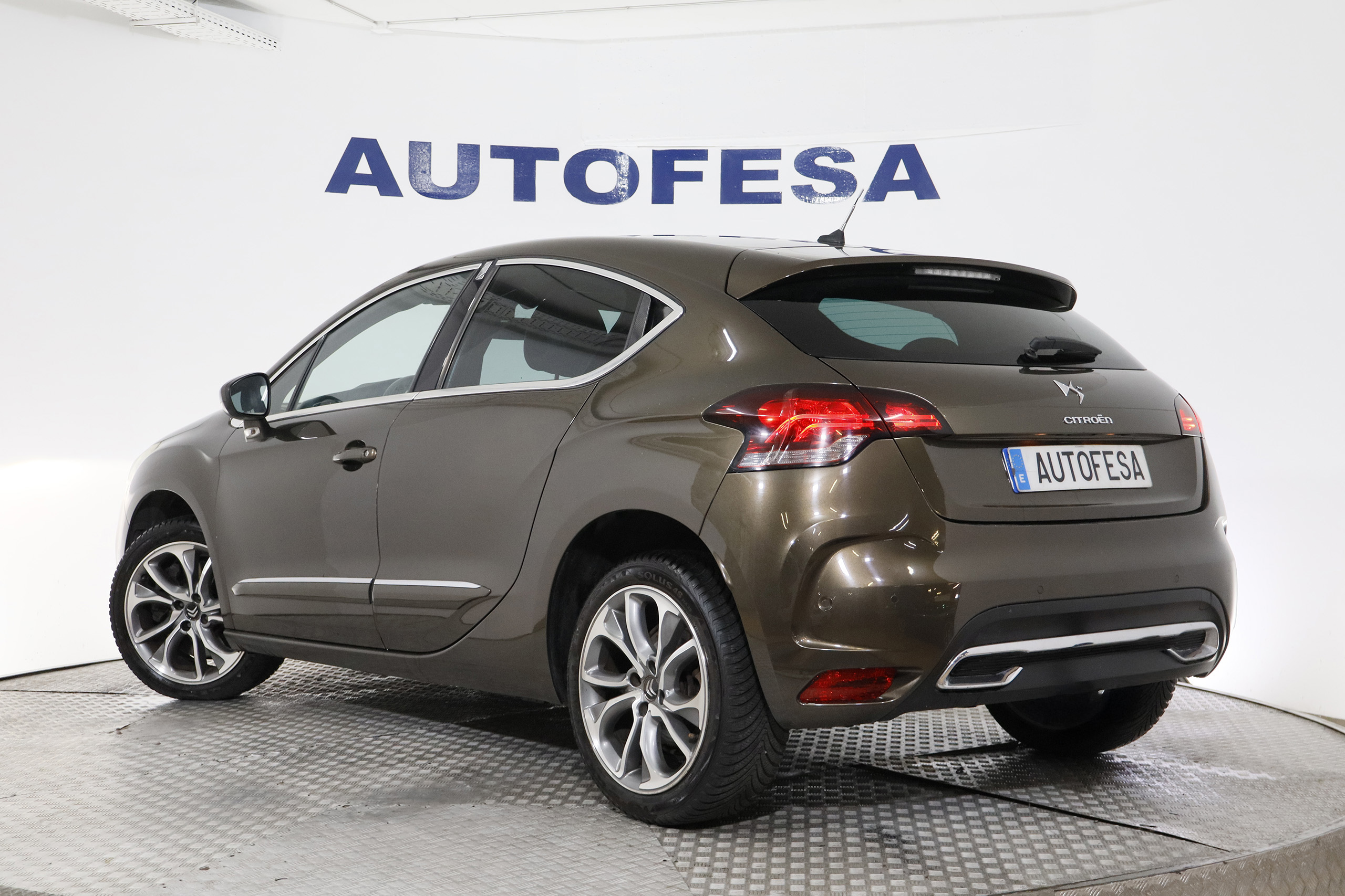 Citroen Ds4 1.6 200CV SPORT CHIC 5P # NAVY, CUERO foto 6