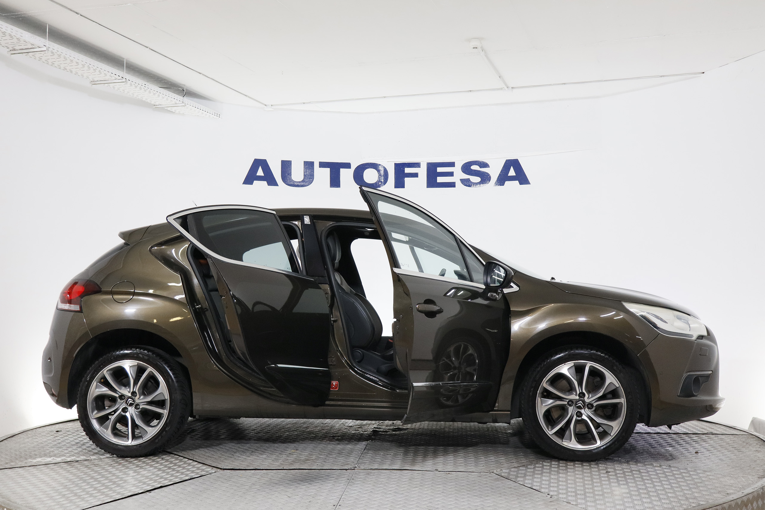 Citroen Ds4 1.6 200CV SPORT CHIC 5P # NAVY, CUERO foto 11