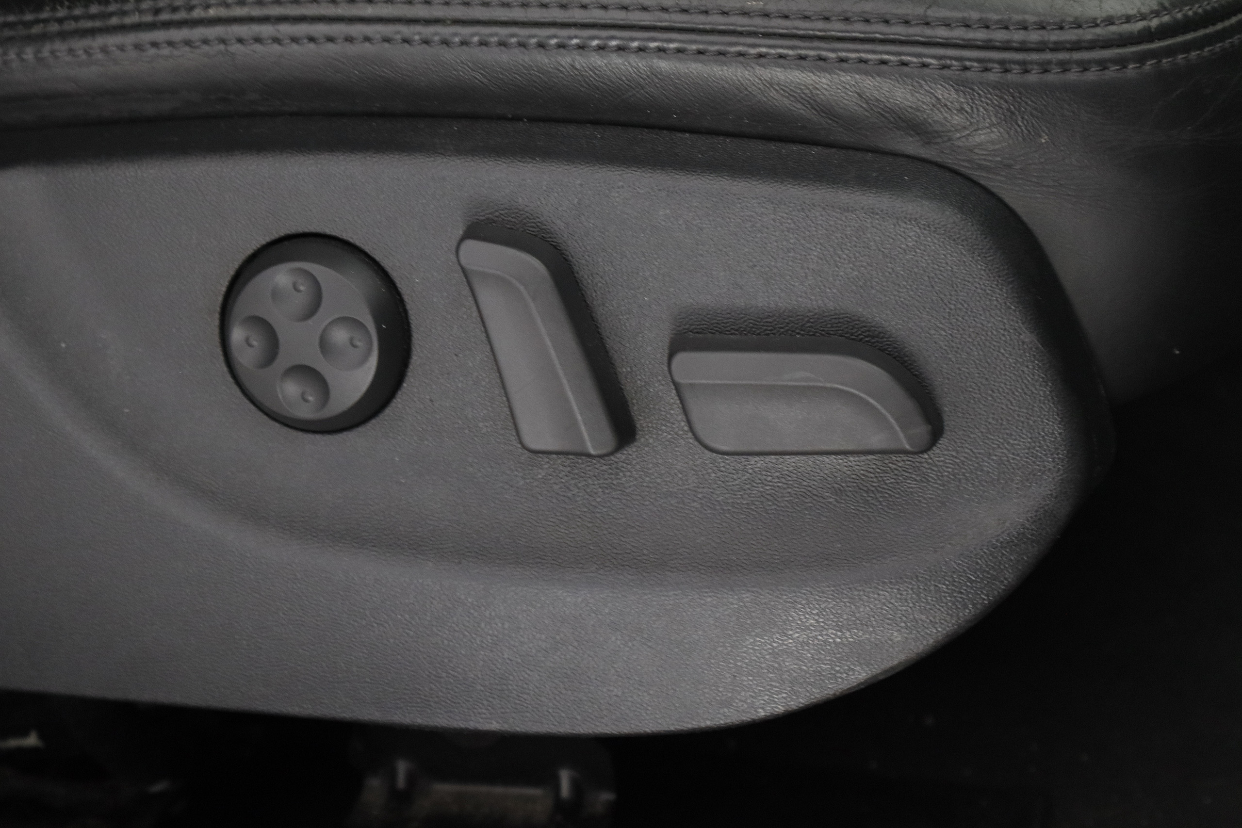 Audi A6 3.0 QUATTRO 290CV AUTO 4X4 4P # NAVY, CUERO foto 22