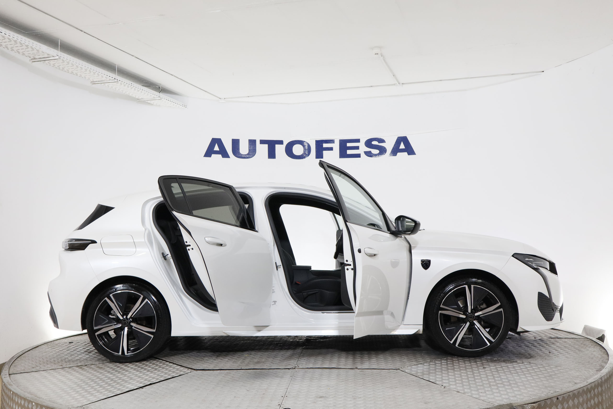 Peugeot 308 1.2 GT 130CV AUTO 5P # NAVY,FAROS LED,LEVAS EN VOLANTE,CAMARA TRASERA foto 11