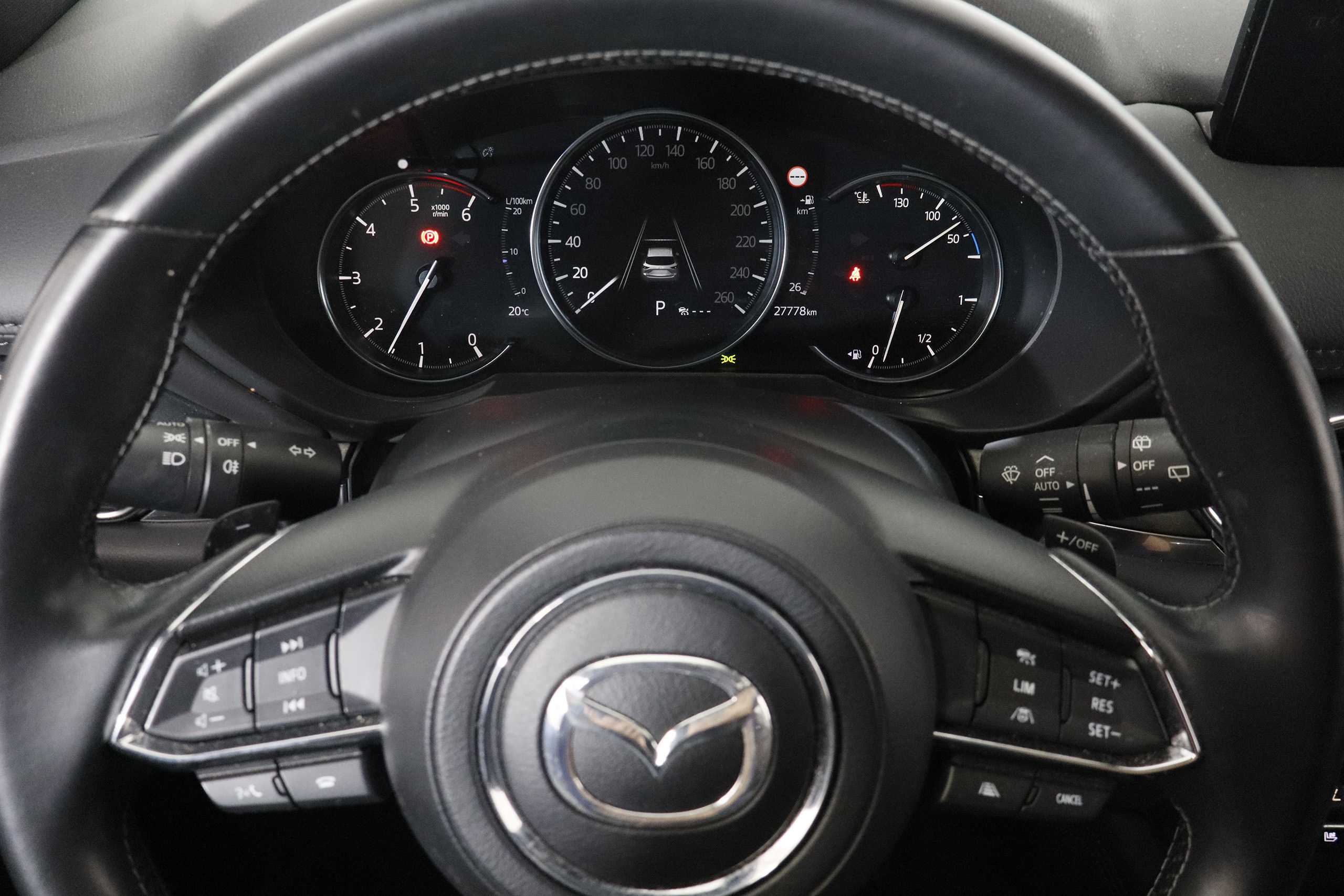 Mazda Cx-5 2.2 SKYACTIV-D AWD SIGNATURE 150CV AUTO 5P # IVA DEDUCIBLE, TECHO ELE, NAVY, CUERO foto 18