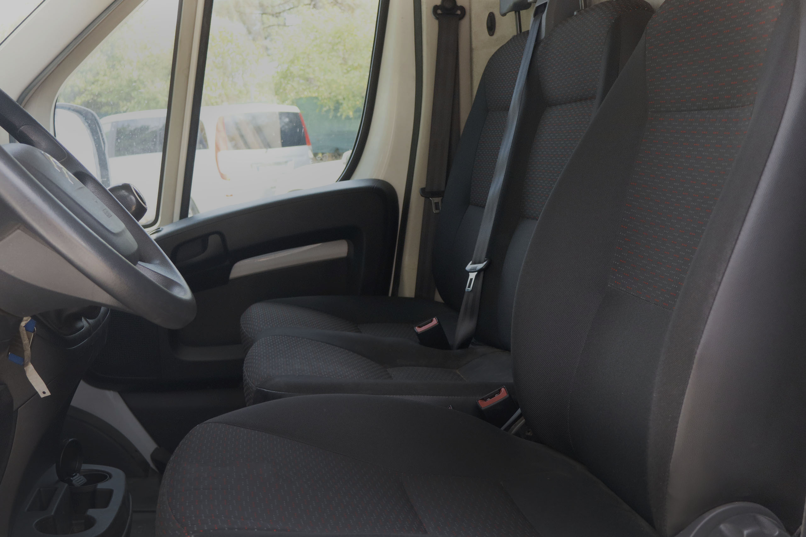 Citroen Jumper 2.2 BLUEHDI FURGON 35L2H2 120CV 3P # IVA DEDUCIBLE,PARKTRONIC foto 20