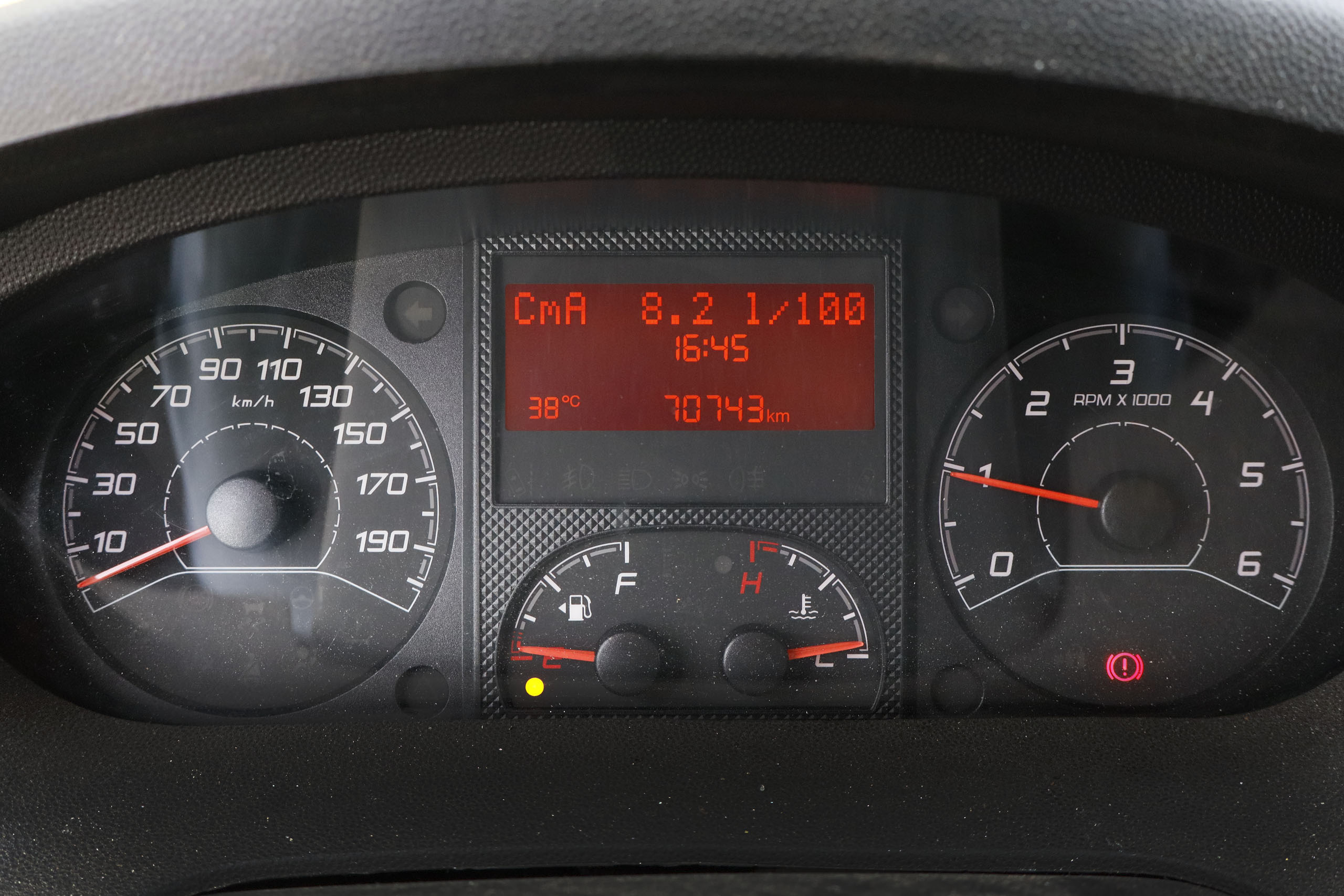 Citroen Jumper 2.2 BLUEHDI FURGON 35L2H2 120CV 3P # IVA DEDUCIBLE,PARKTRONIC foto 17