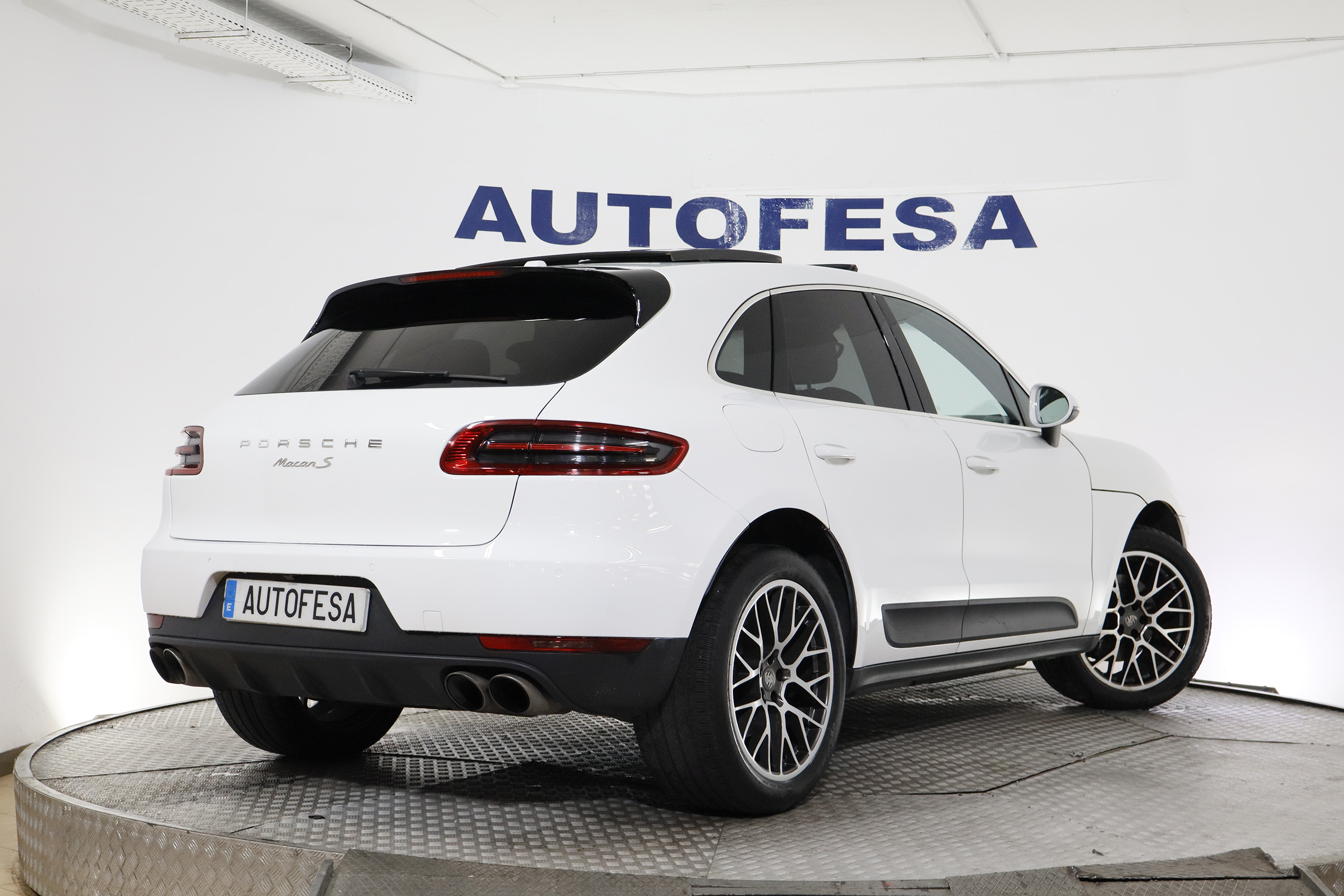 Porsche Macan 3.0 340CV AUTO 5P # TECHO ELE PANORAMICO, NAVY, CUERO, LIBRO DE REVISIONES foto 9