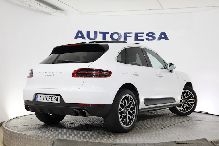 Porsche Macan 3.0 340CV AUTO 5P # TECHO ELE PANORAMICO, NAVY, CUERO, LIBRO DE REVISIONES foto 9