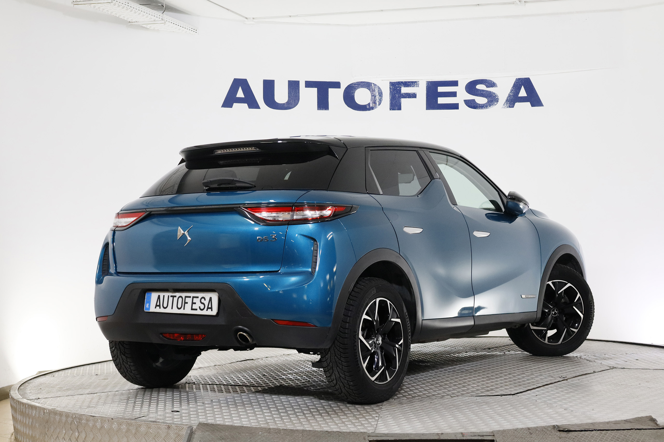 DS DS 3 Crossback 1.5 BLUE HDI SO CHIC 100CV 5P # NAVY,CAMARA TRASERA,PARKTRONIC foto 9