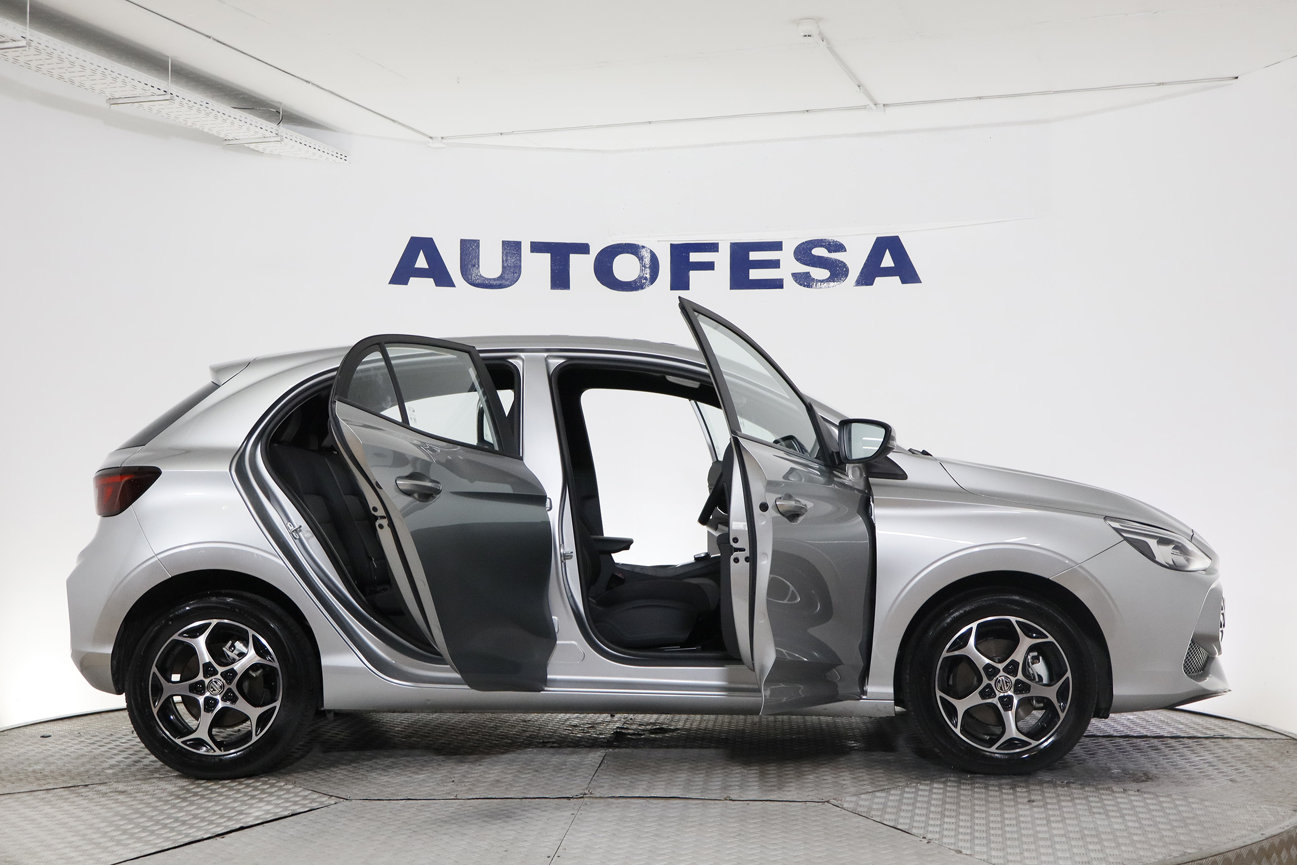 Mg MG3 1.5 L HYBRID  195 CH COMFORT 5P foto 11