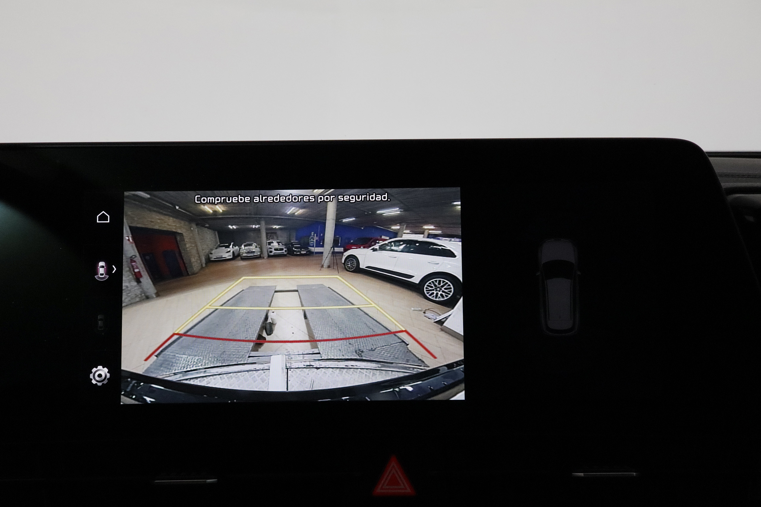 Kia SPORTAGE 1.6 HEV TECH 230CV AUTO 5P # GARANTIA FAB 07/2029, IVA DEDUCIBLE, NAVY, PARKTORNIC 1.6 HEV TECH 230CV AUTO 5P # GARANTIA FAB 07/2029, IVA DEDUCIBLE, NAVY, PARKTORNIC foto 24