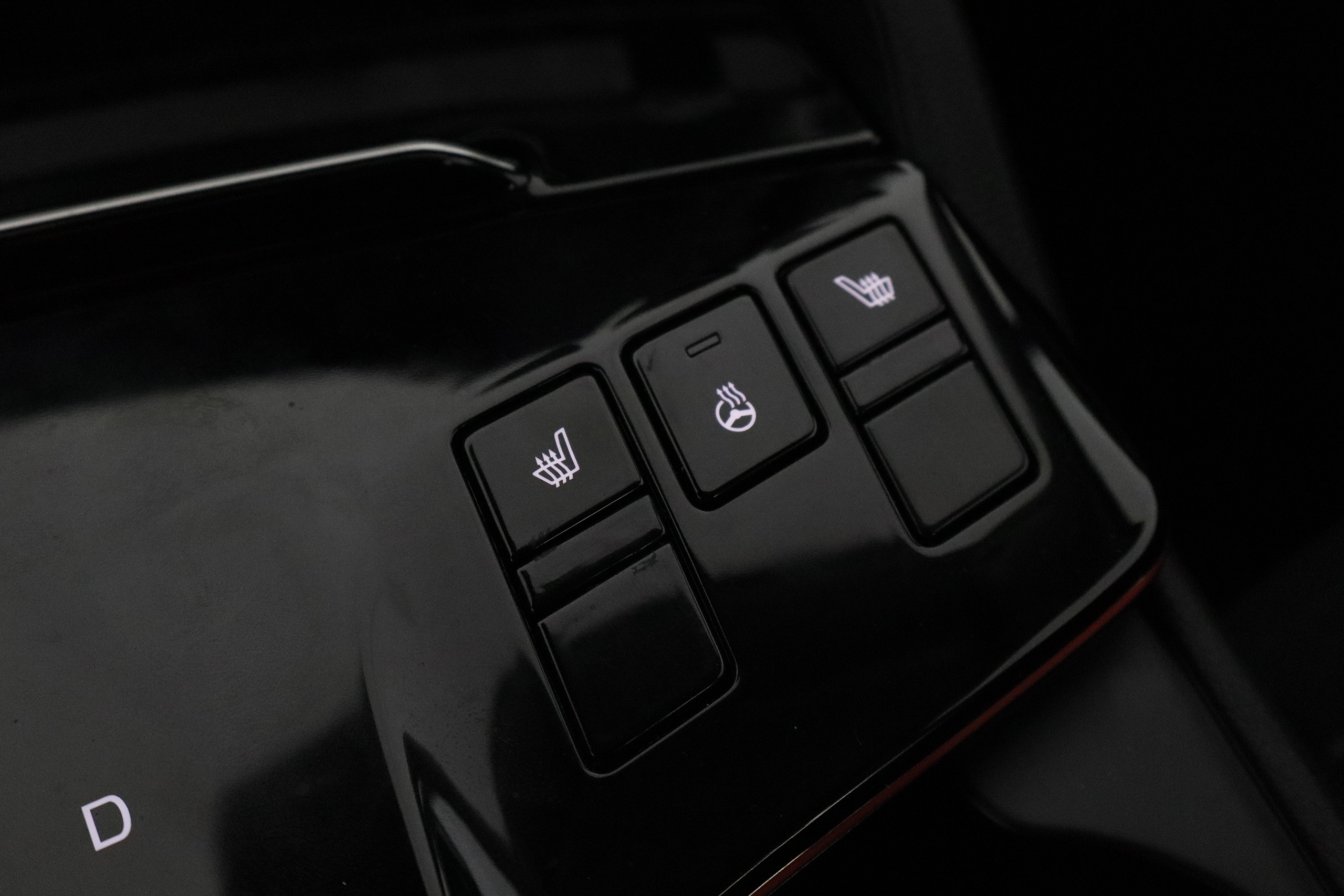 Kia SPORTAGE 1.6 HEV TECH 230CV AUTO 5P # GARANTIA FAB 07/2029, IVA DEDUCIBLE, NAVY, PARKTORNIC 1.6 HEV TECH 230CV AUTO 5P # GARANTIA FAB 07/2029, IVA DEDUCIBLE, NAVY, PARKTORNIC foto 21