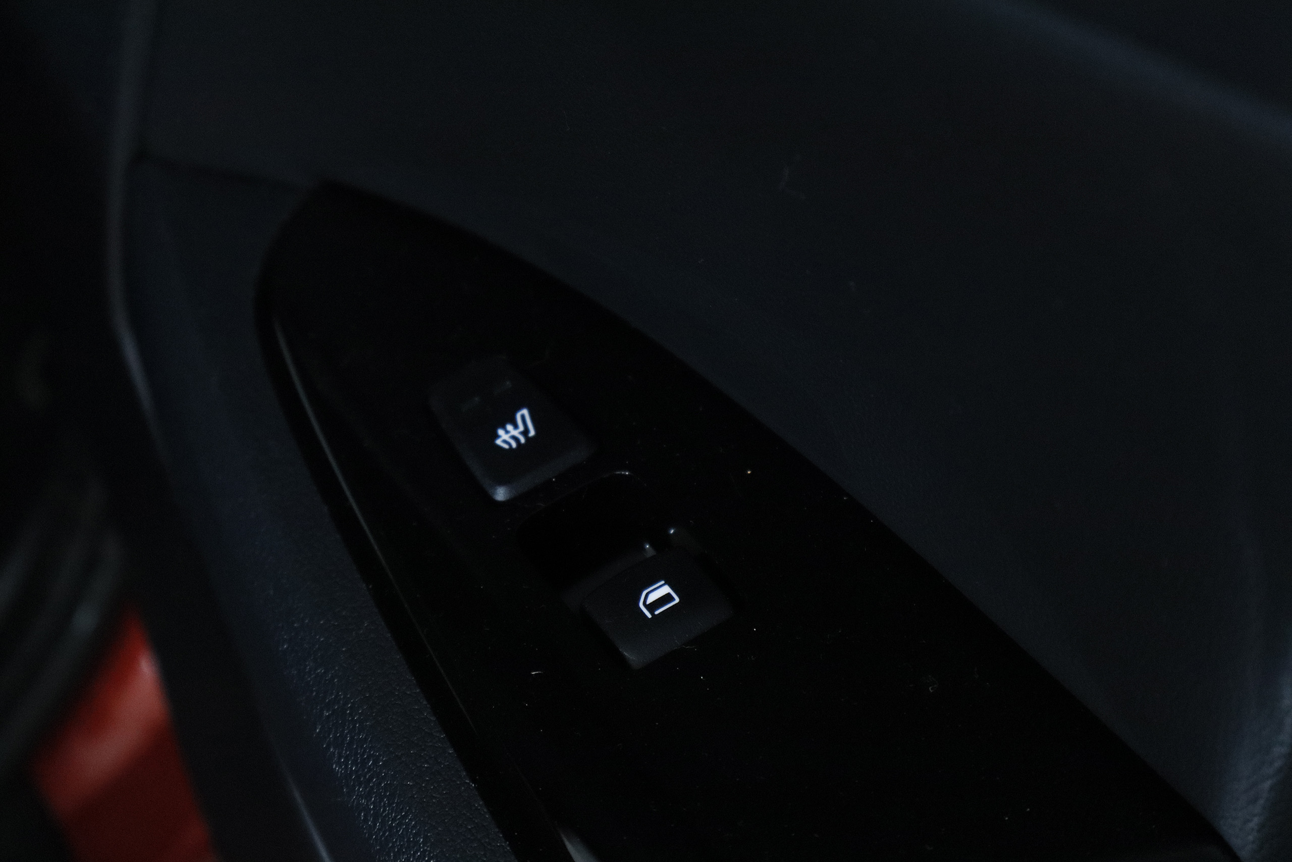 Kia SPORTAGE 1.6 HEV TECH 230CV AUTO 5P # GARANTIA FAB 07/2029, IVA DEDUCIBLE, NAVY, PARKTORNIC 1.6 HEV TECH 230CV AUTO 5P # GARANTIA FAB 07/2029, IVA DEDUCIBLE, NAVY, PARKTORNIC foto 29