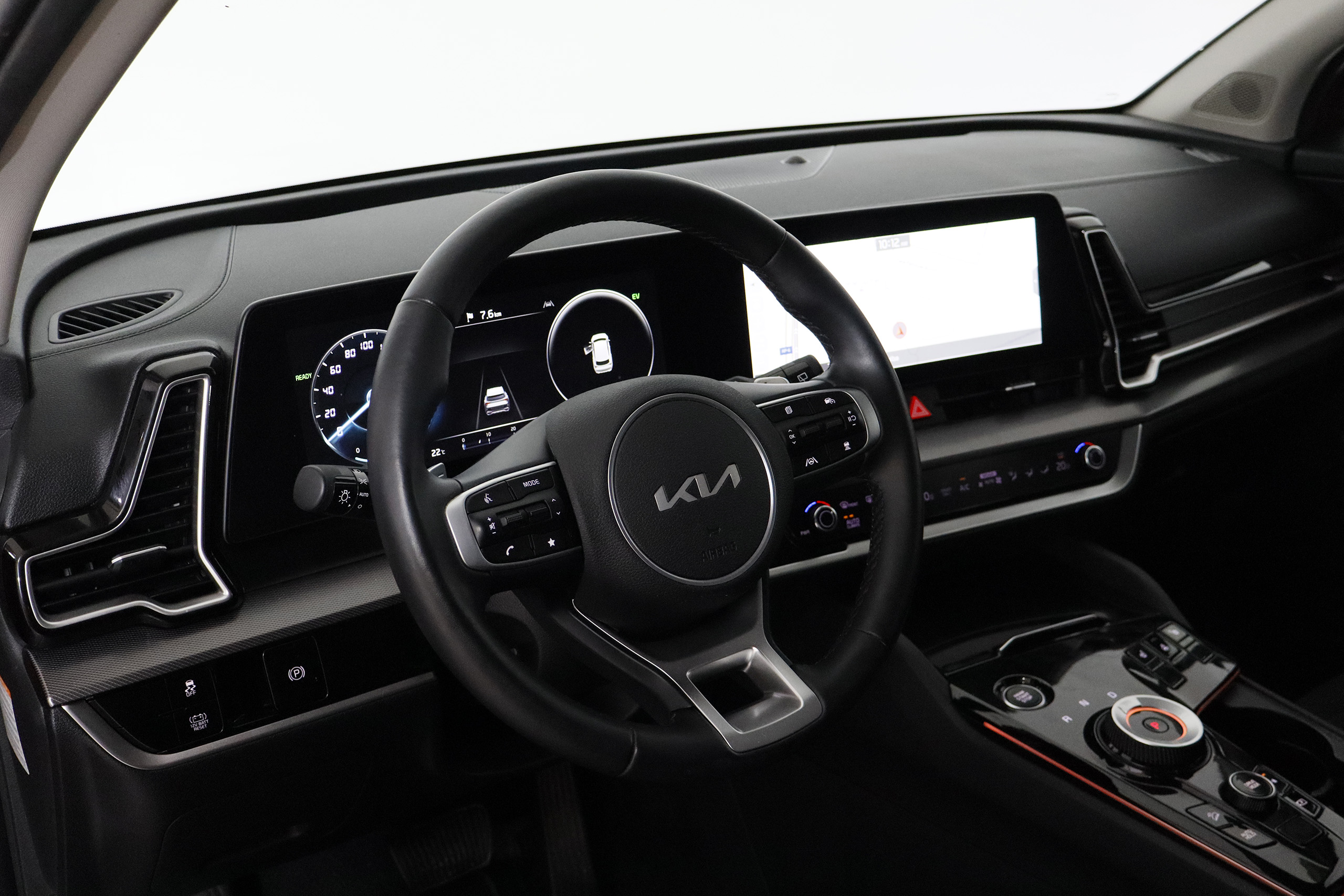 Kia SPORTAGE 1.6 HEV TECH 230CV AUTO 5P # GARANTIA FAB 07/2029, IVA DEDUCIBLE, NAVY, PARKTORNIC 1.6 HEV TECH 230CV AUTO 5P # GARANTIA FAB 07/2029, IVA DEDUCIBLE, NAVY, PARKTORNIC foto 14