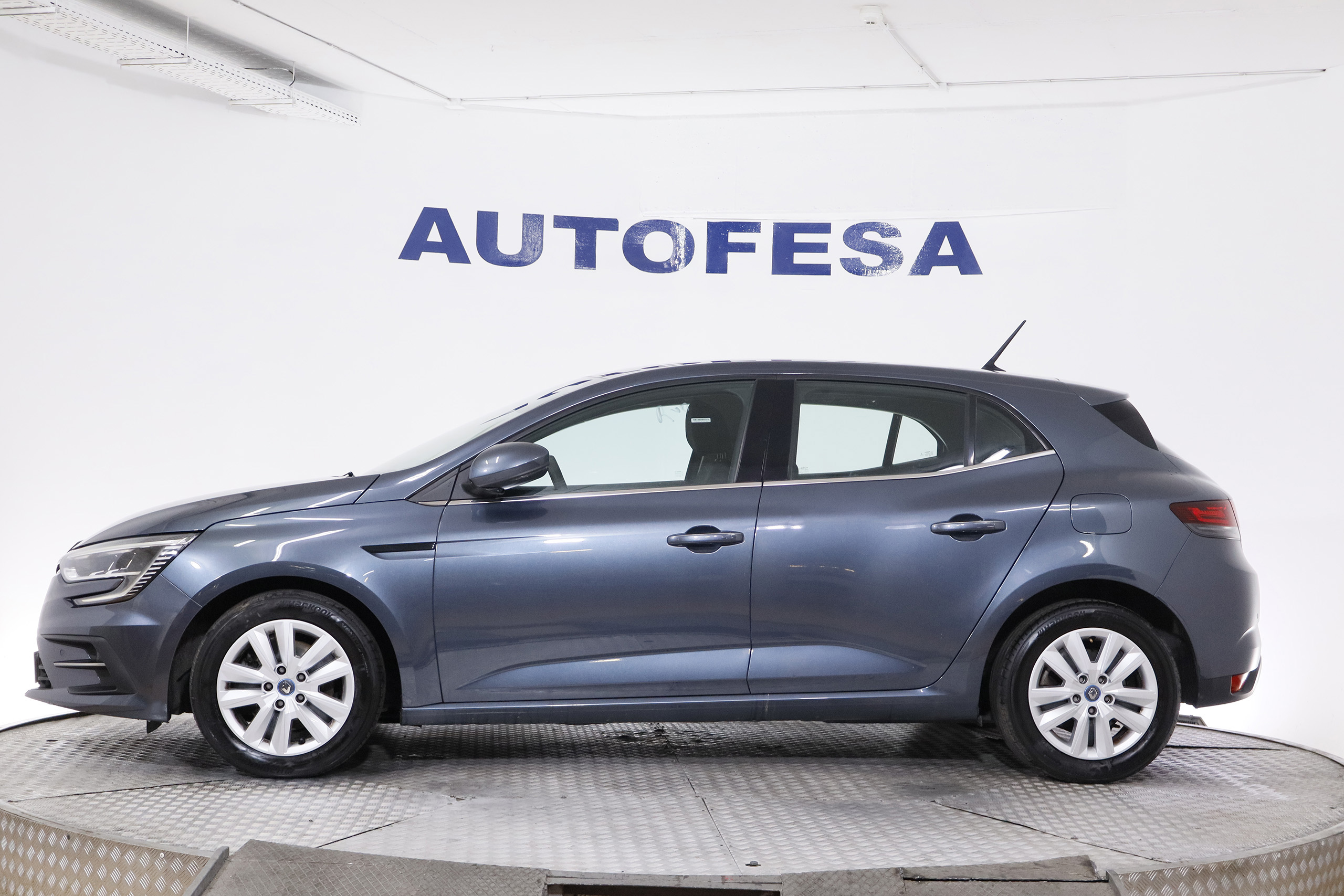 Renault Megane 1.6 E TECH PLUG IN 160CV AUTO 5P # IVA DEDUCIBLE, NAVY foto 5