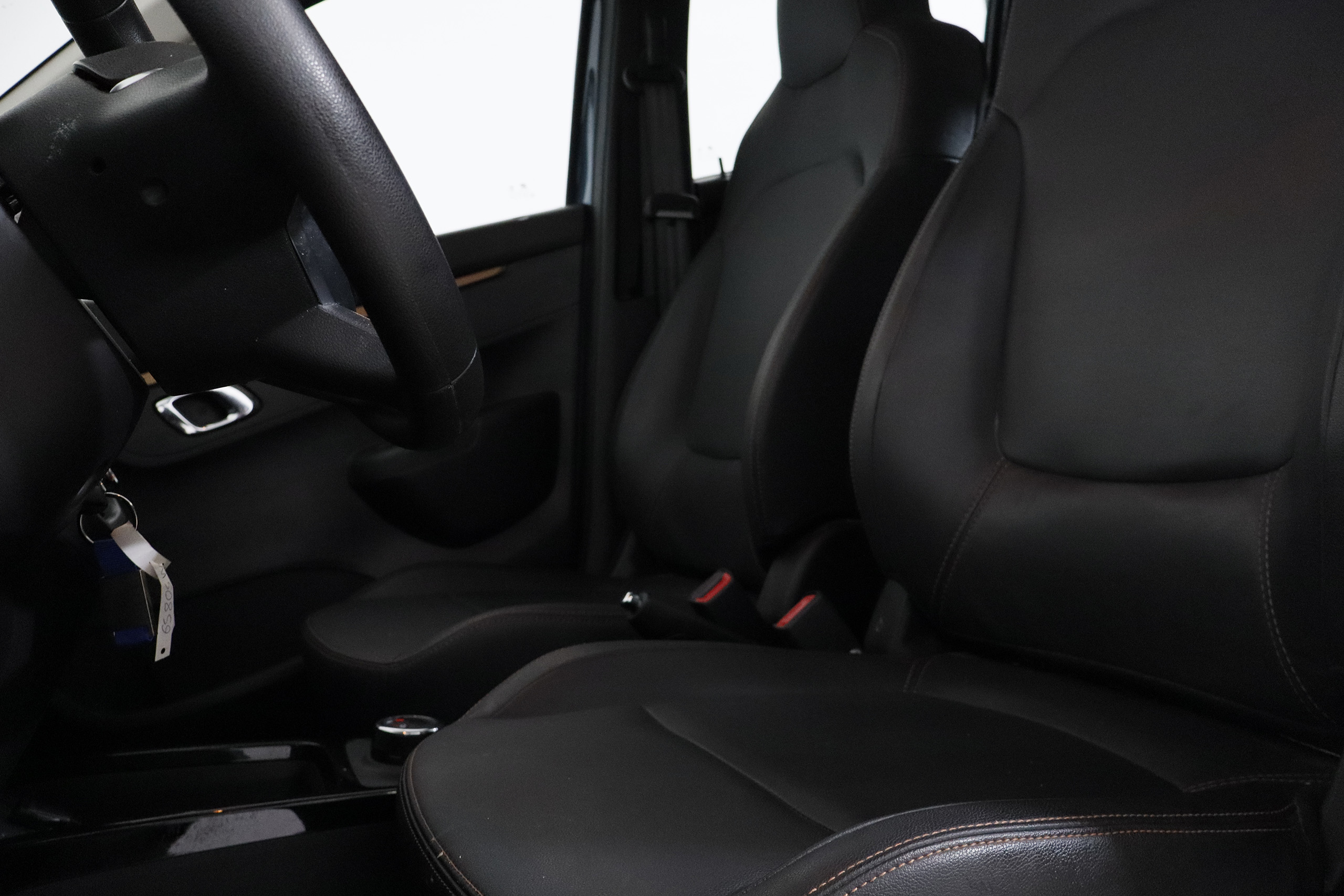 Dacia Spring ELECTRIC EXTREME 65CV AUTO 5P # IVA DEDUCIBLE, NAVY, CUERO foto 23