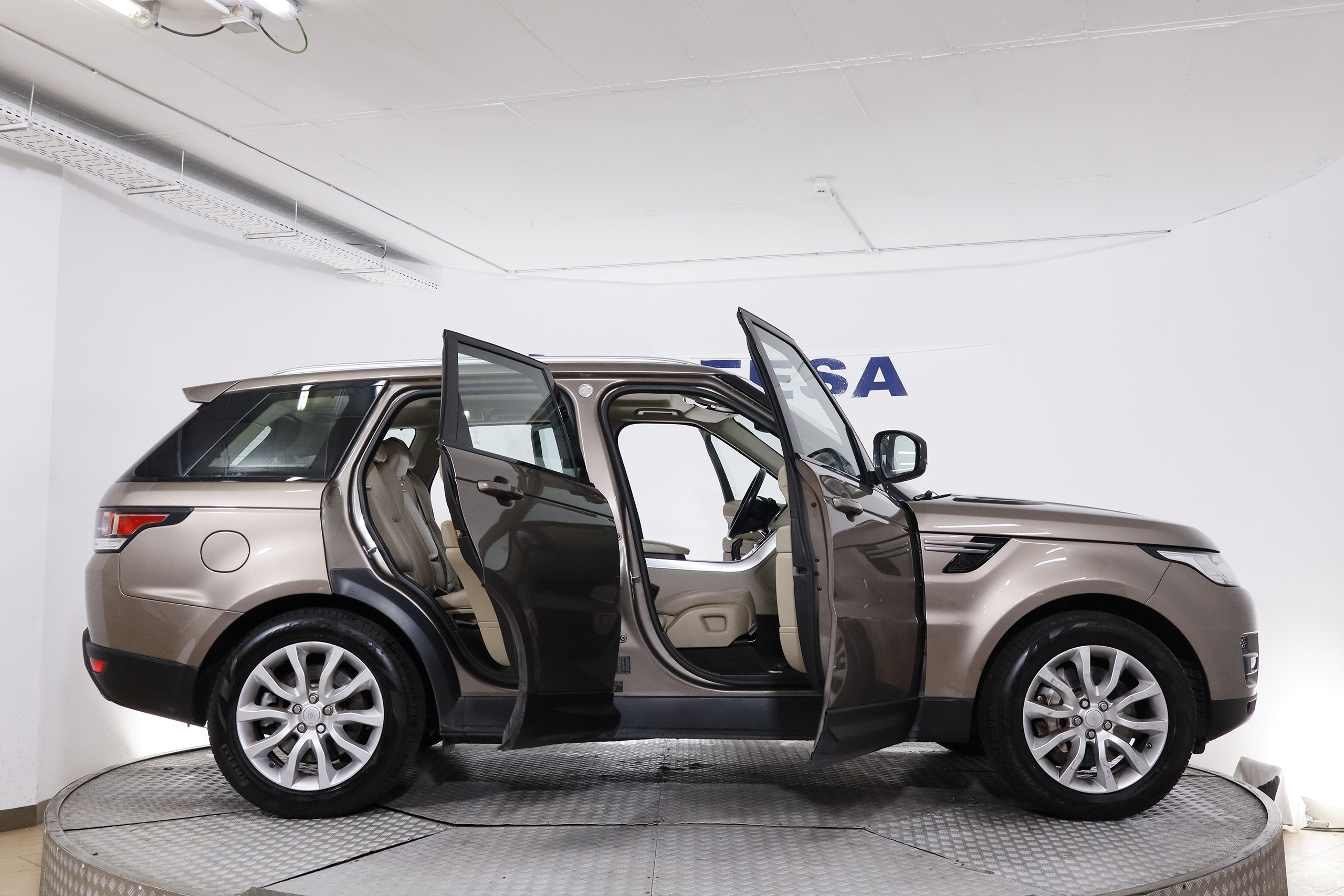 Land Rover Range Rover Sport .0 SDV6 306CV 4X4 SE LIMITED AUTO 7PLAZAS  5P foto 11