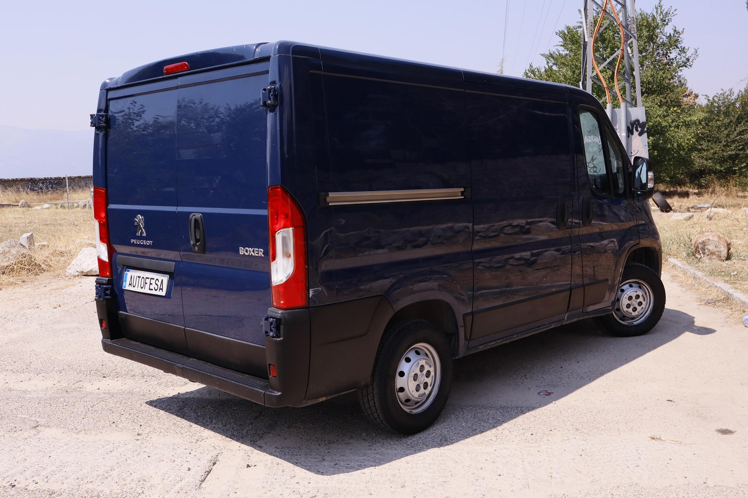 Peugeot Boxer FURGON 2.2 BLUEHDI 330 L1H1 120CV 4P # IVA DEDUCIBLE, BLUETOOTH foto 6