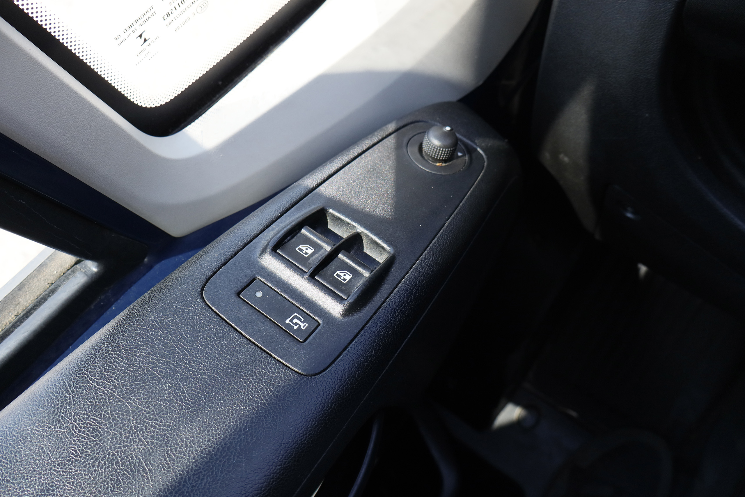 Peugeot Boxer FURGON 2.2 BLUEHDI 330 L1H1 120CV 4P # IVA DEDUCIBLE, BLUETOOTH foto 14