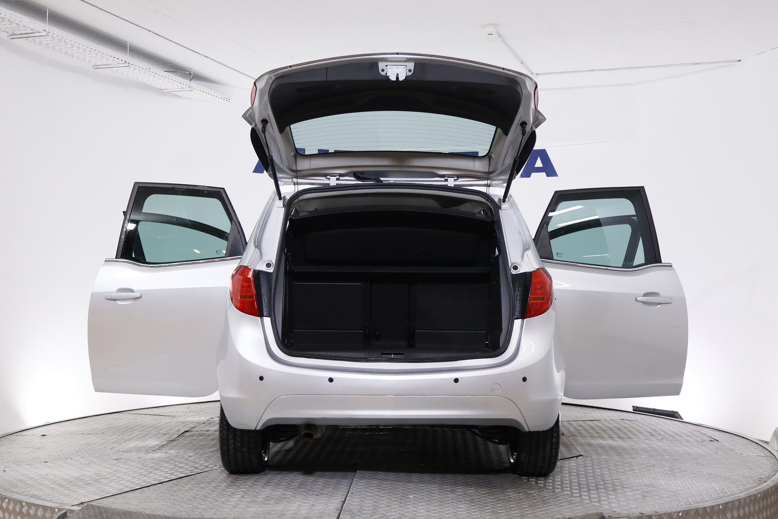 Opel Meriva 1.4 TWINPORT 120CV COSMO BA AUTO 5P # NAVY, CUERO, PARKTRONIC foto 13