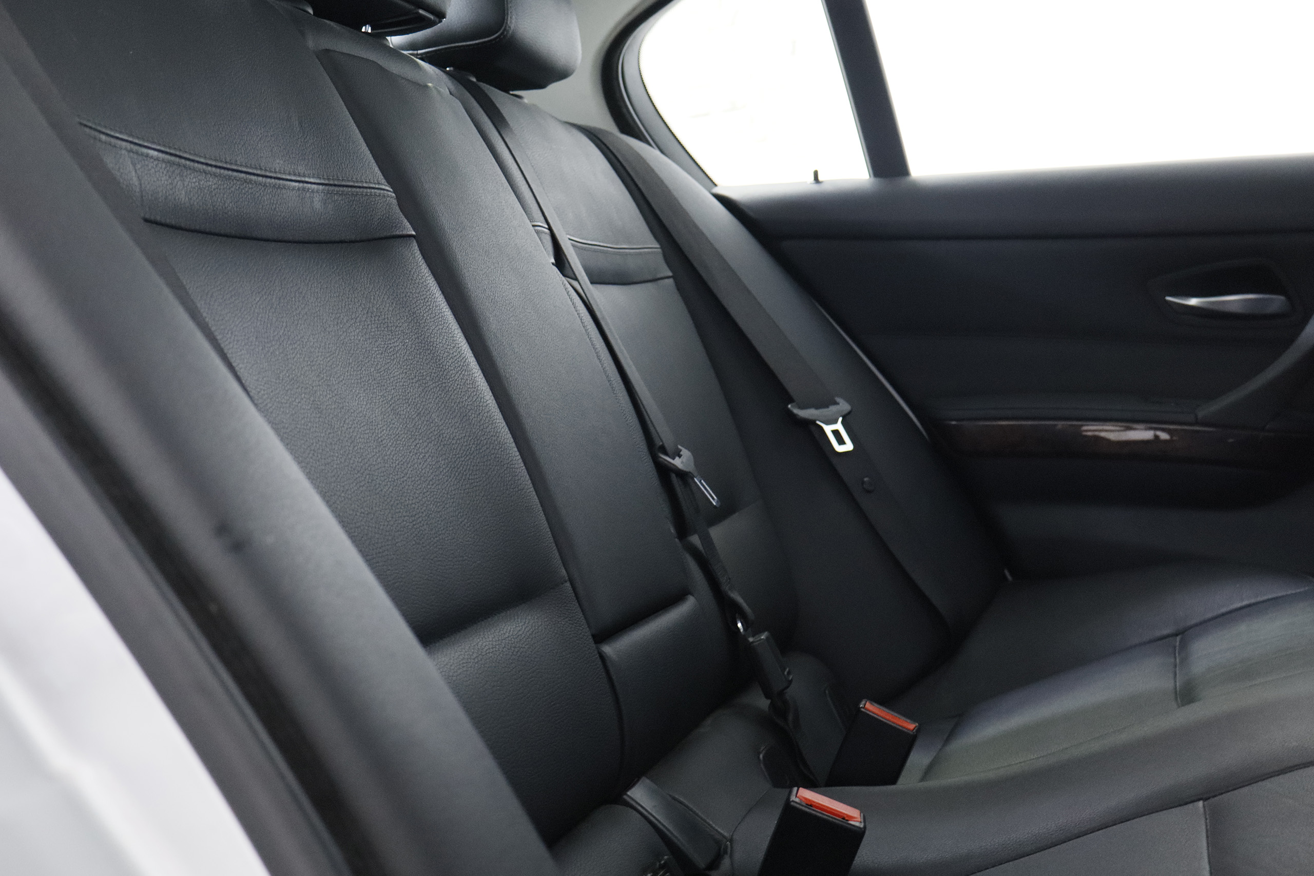 BMW 320 D XDRIVE LUXURY 177CV CH LUXE 4P # NAVY, CUERO foto 24