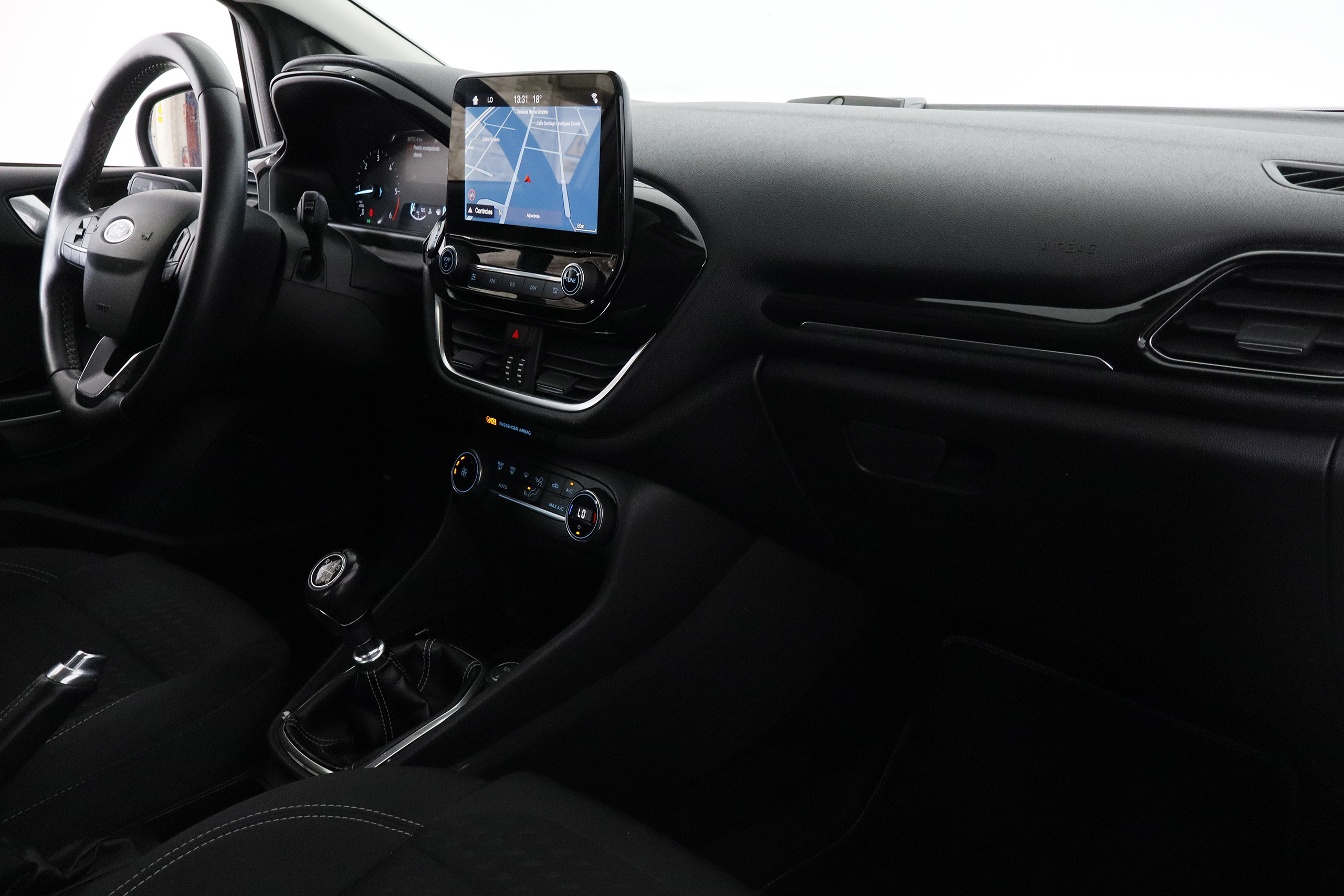 Ford Fiesta 1.5 TDCI 120CV TITANIUM 5P # NAVY, PARKTRONIC foto 15