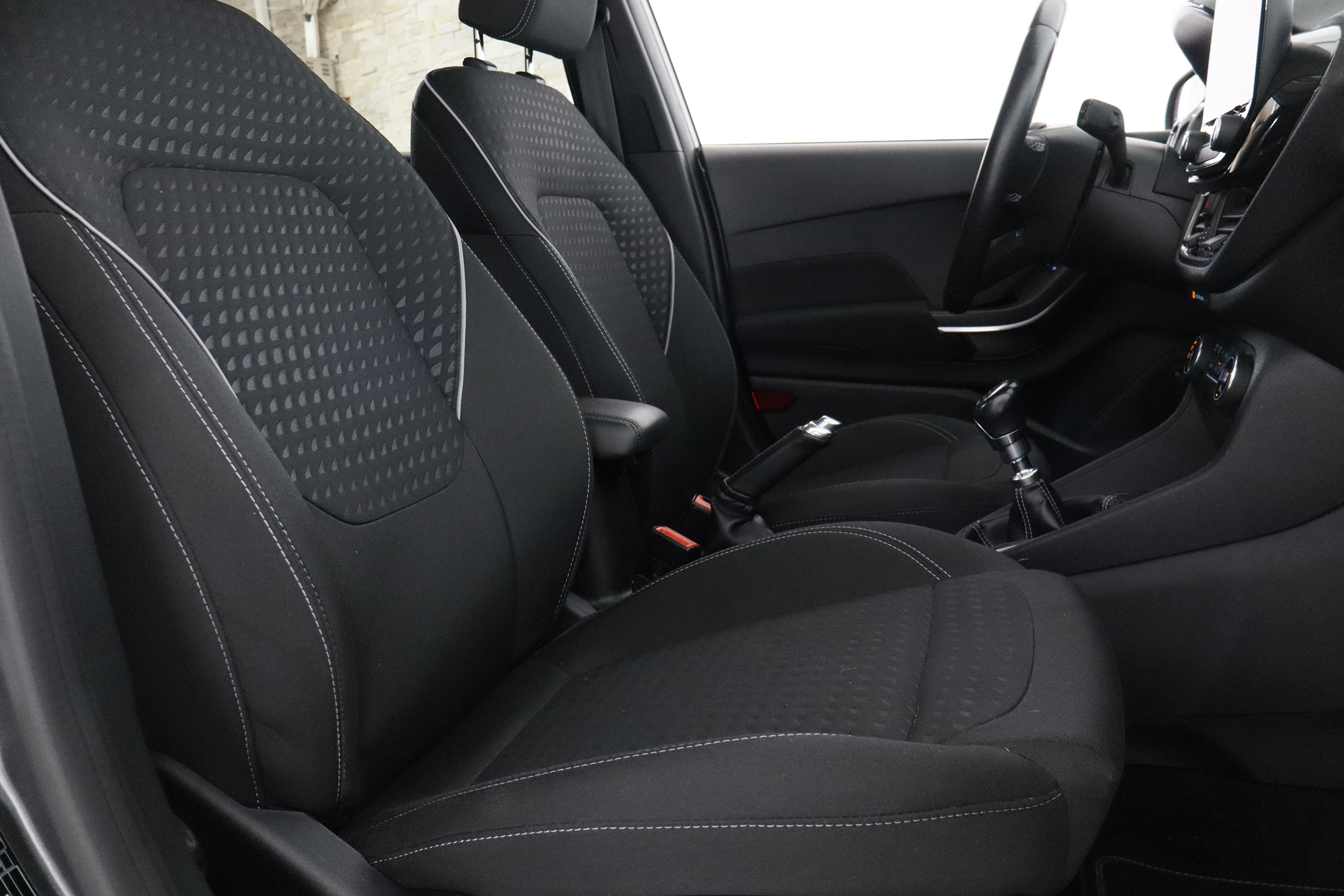 Ford Fiesta 1.5 TDCI 120CV TITANIUM 5P # NAVY, PARKTRONIC foto 22