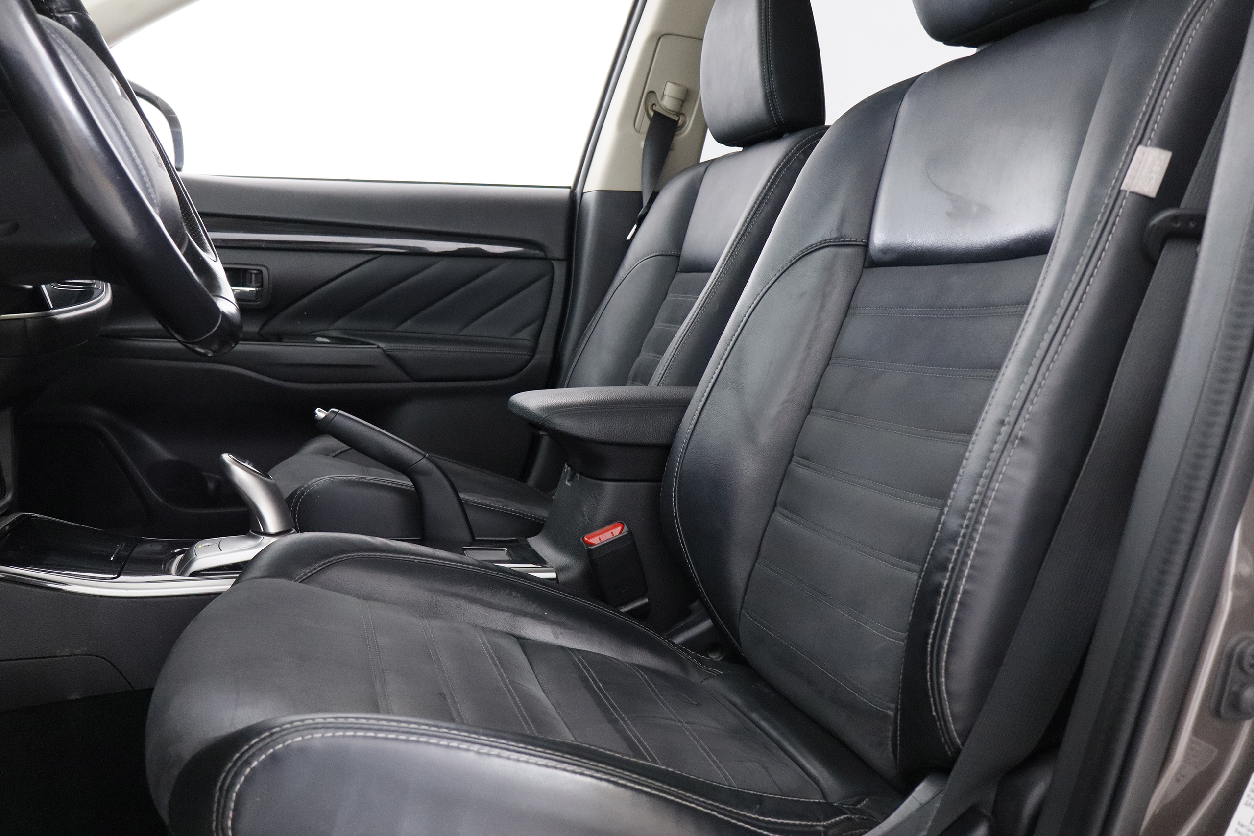 Mitsubishi Outlander 2.0 PHEV 121CV 4WD AUTO 5P # CAMARA TRASERA foto 22