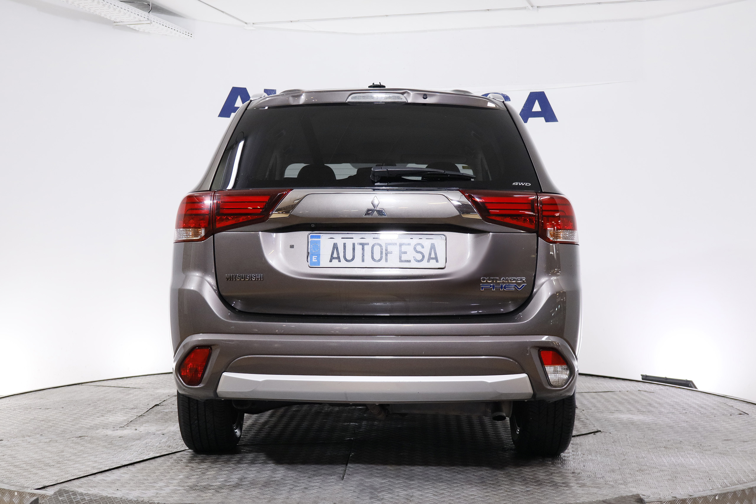 Mitsubishi Outlander 2.0 PHEV 121CV 4WD AUTO 5P # CAMARA TRASERA foto 7