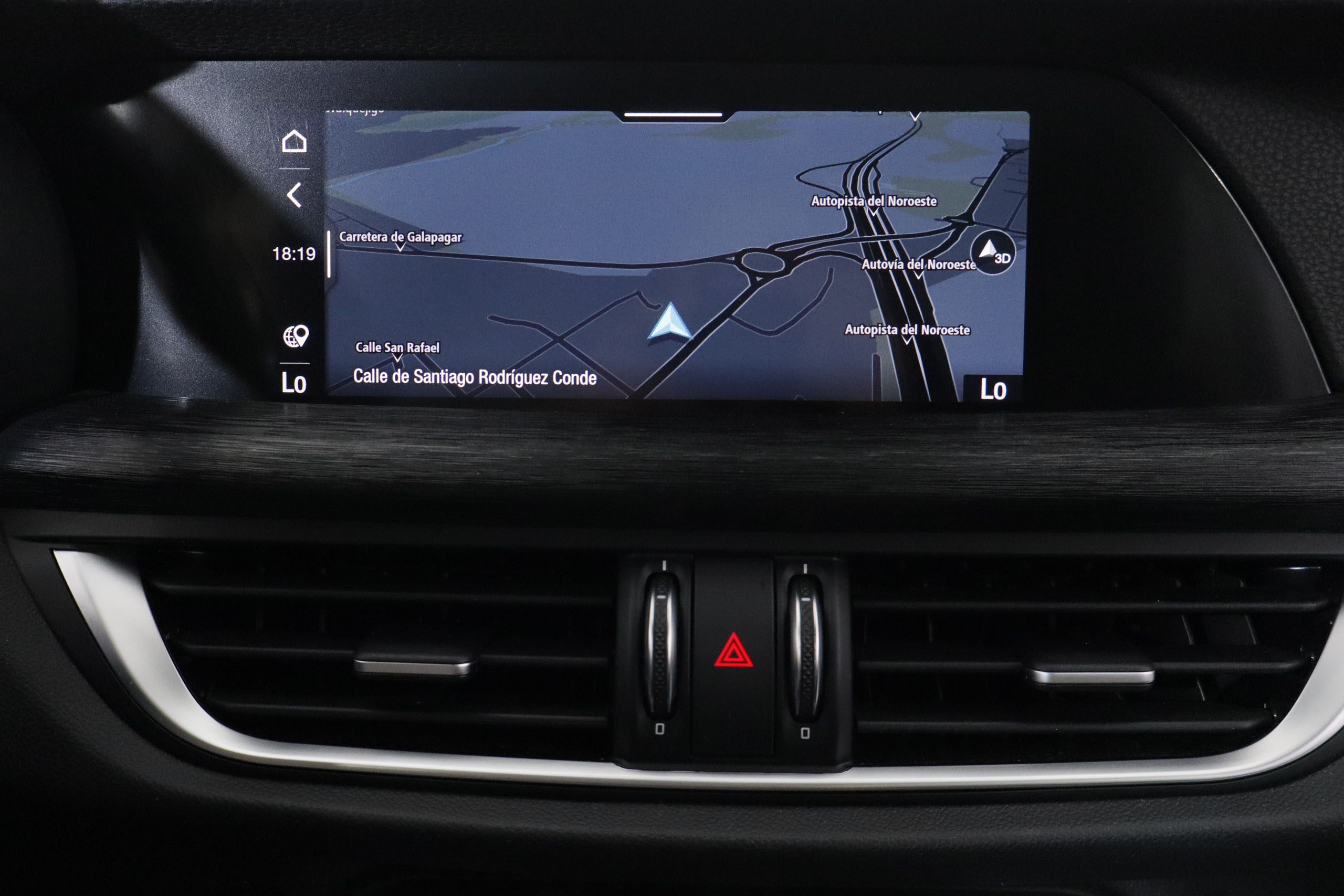 Alfa Romeo Stelvio 2.0 T 200CV Q4 AWD SUPER AUTO 5P # IVA DEDUCIBLE,NAVY,BIXENON,PARKTRONIC foto 19