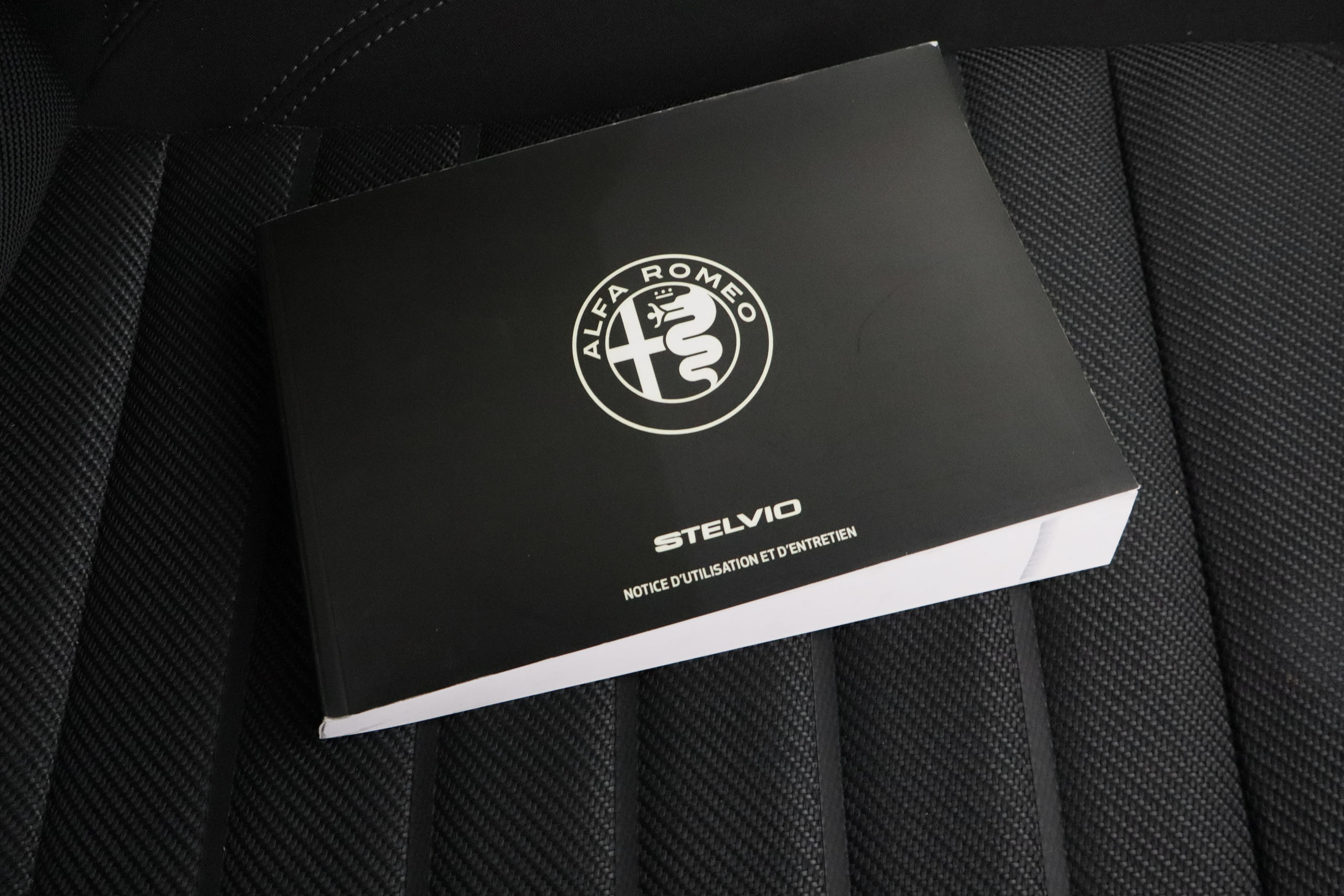 Alfa Romeo Stelvio 2.0 T 200CV Q4 AWD SUPER AUTO 5P # IVA DEDUCIBLE,NAVY,BIXENON,PARKTRONIC foto 26