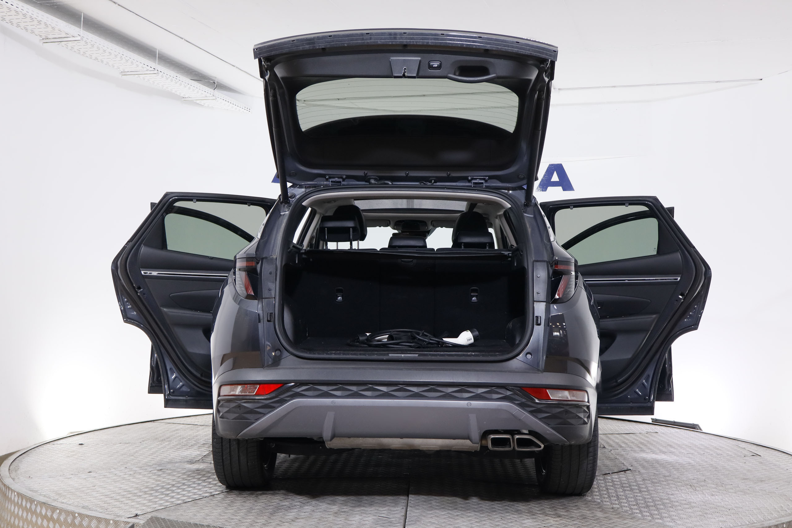 Hyundai Tucson 1.6 PHEV 4WD AUTO STYLE SKY 265CV 5P # IVA DEDUCIBLE,TECHO PANORAMICO ELE,NAVY foto 11