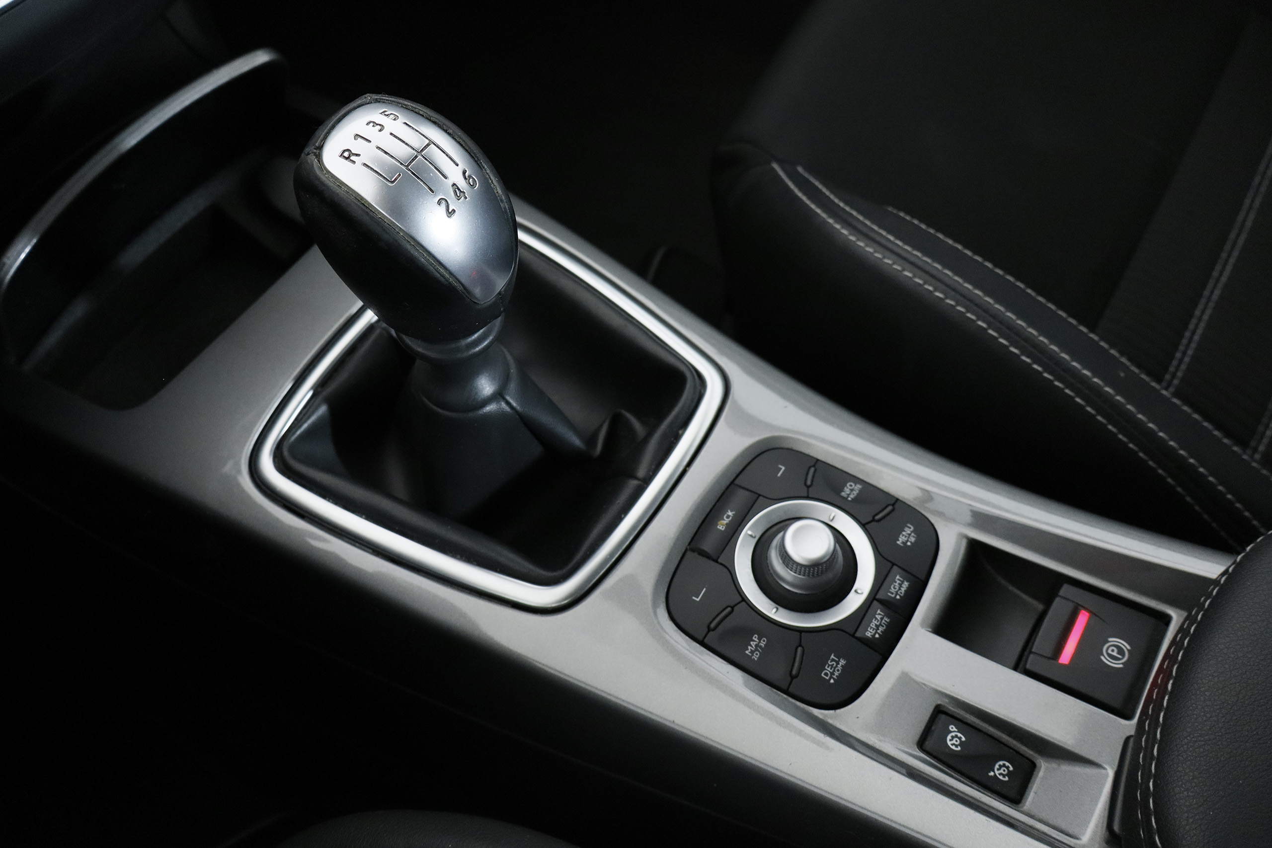 Renault Laguna COUPE 1.5 DCI 110CV BLACK EDITION 3P # PARKTRONIC, BLUETOOTH foto 18