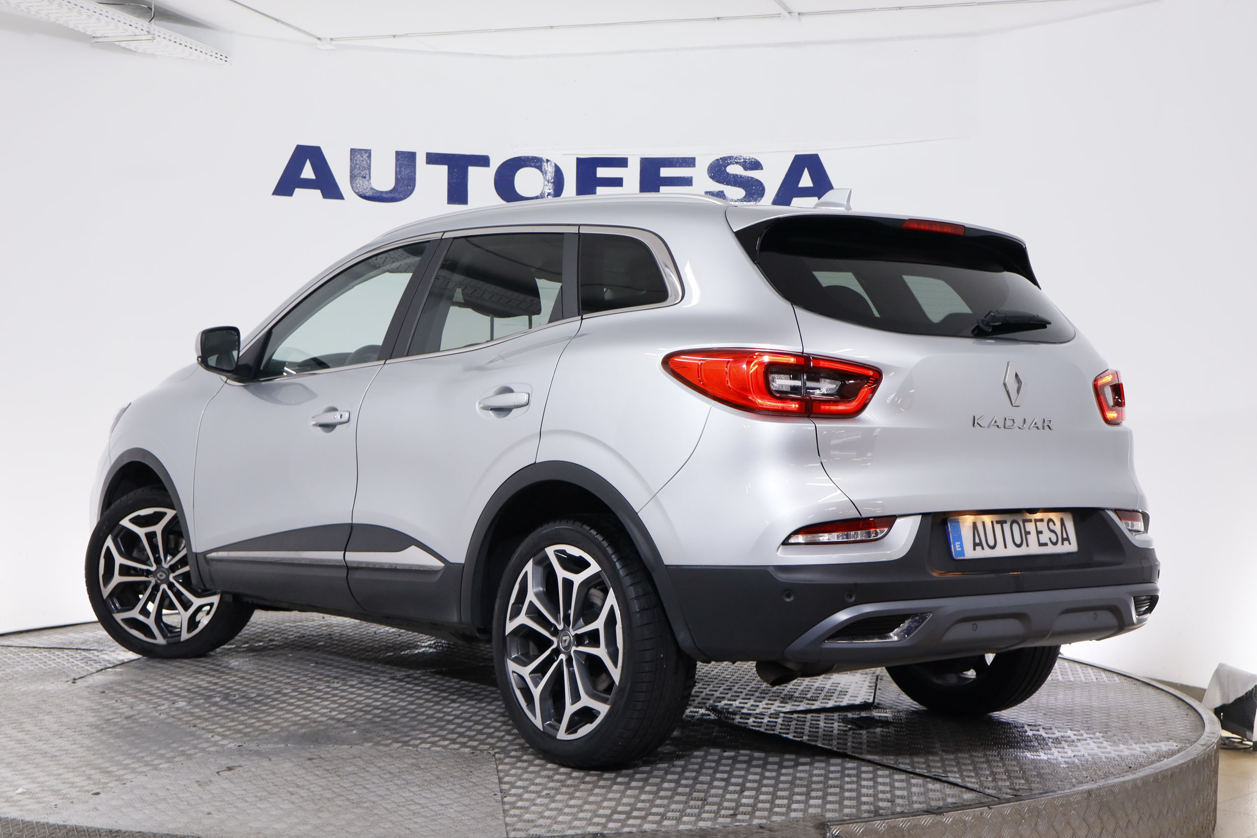 Renault Kadjar 1.3 TCE 140CV TECHNO AUTO 5P # NAVY,FAROS LED,CAMARA TRASERA foto 6