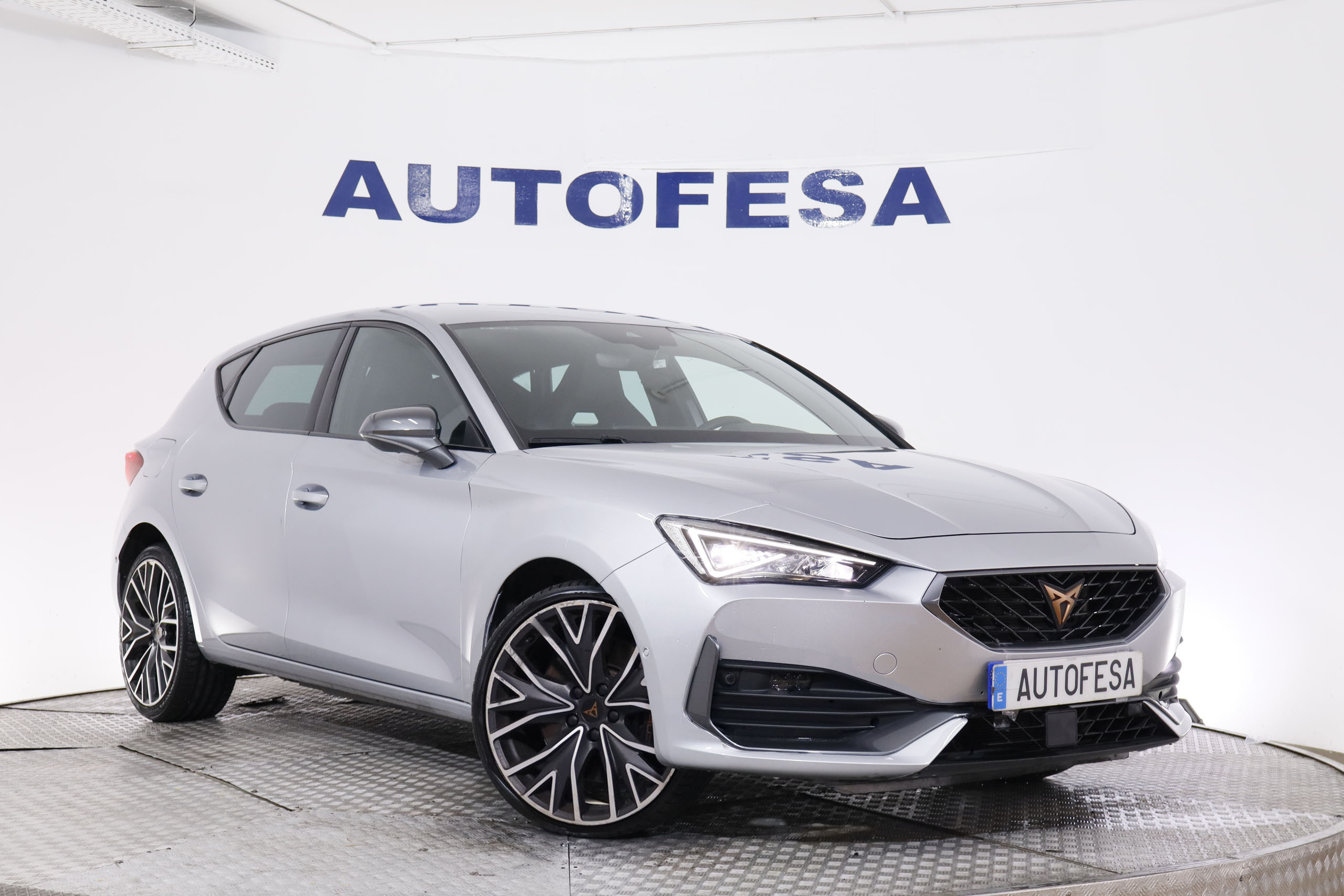 CUPRA Leon 1.4E HYBRIDO ENCHUFABLE 245CV DSG 5P # NAVY,FAROS LED, foto 3
