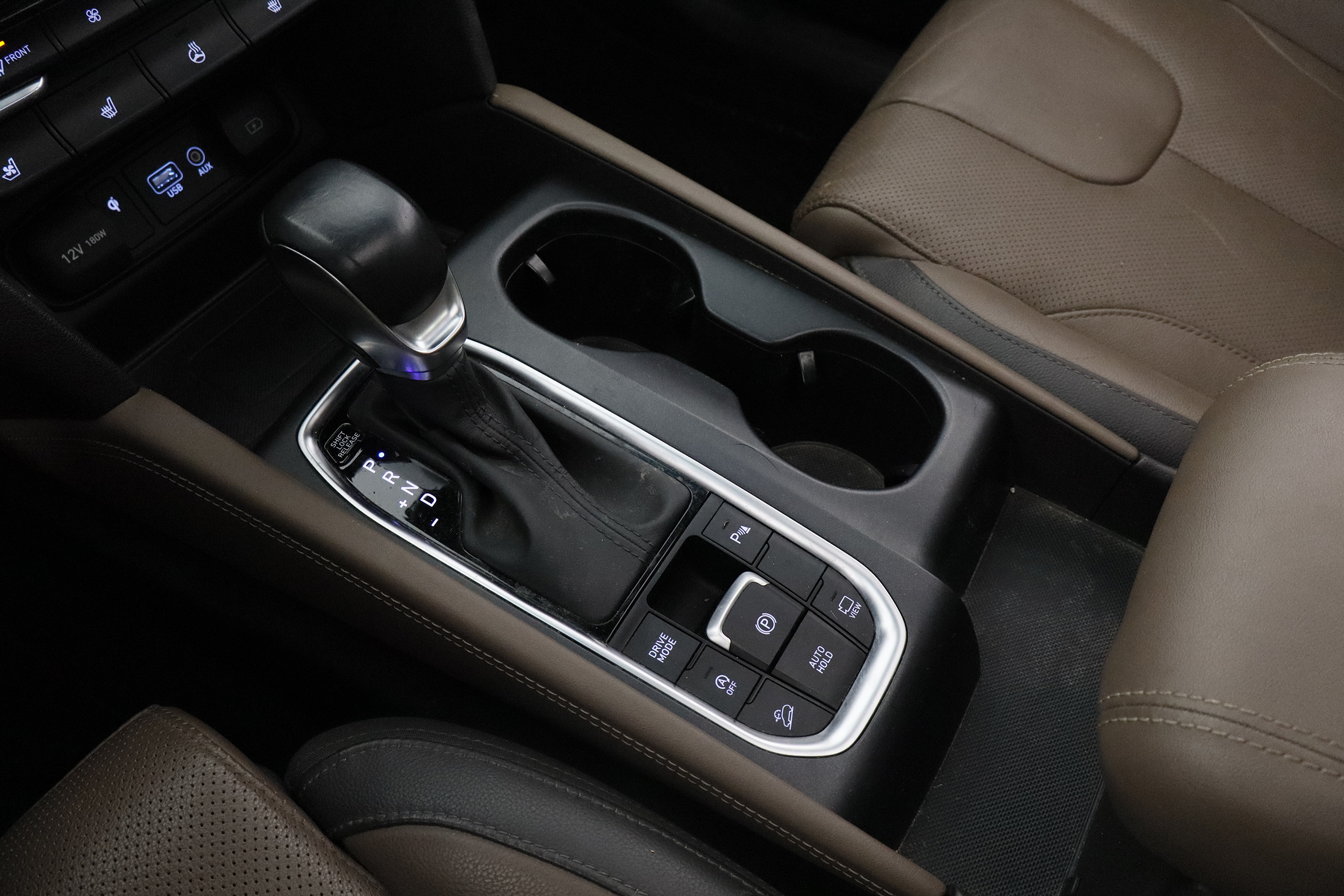 Hyundai Santa Fe 2.0 CRDI 185CV 4WD AUTO STYLE 7PLAZAS 5P # TECHO ELE PANORAMICO,NAVY,CUERO foto 19