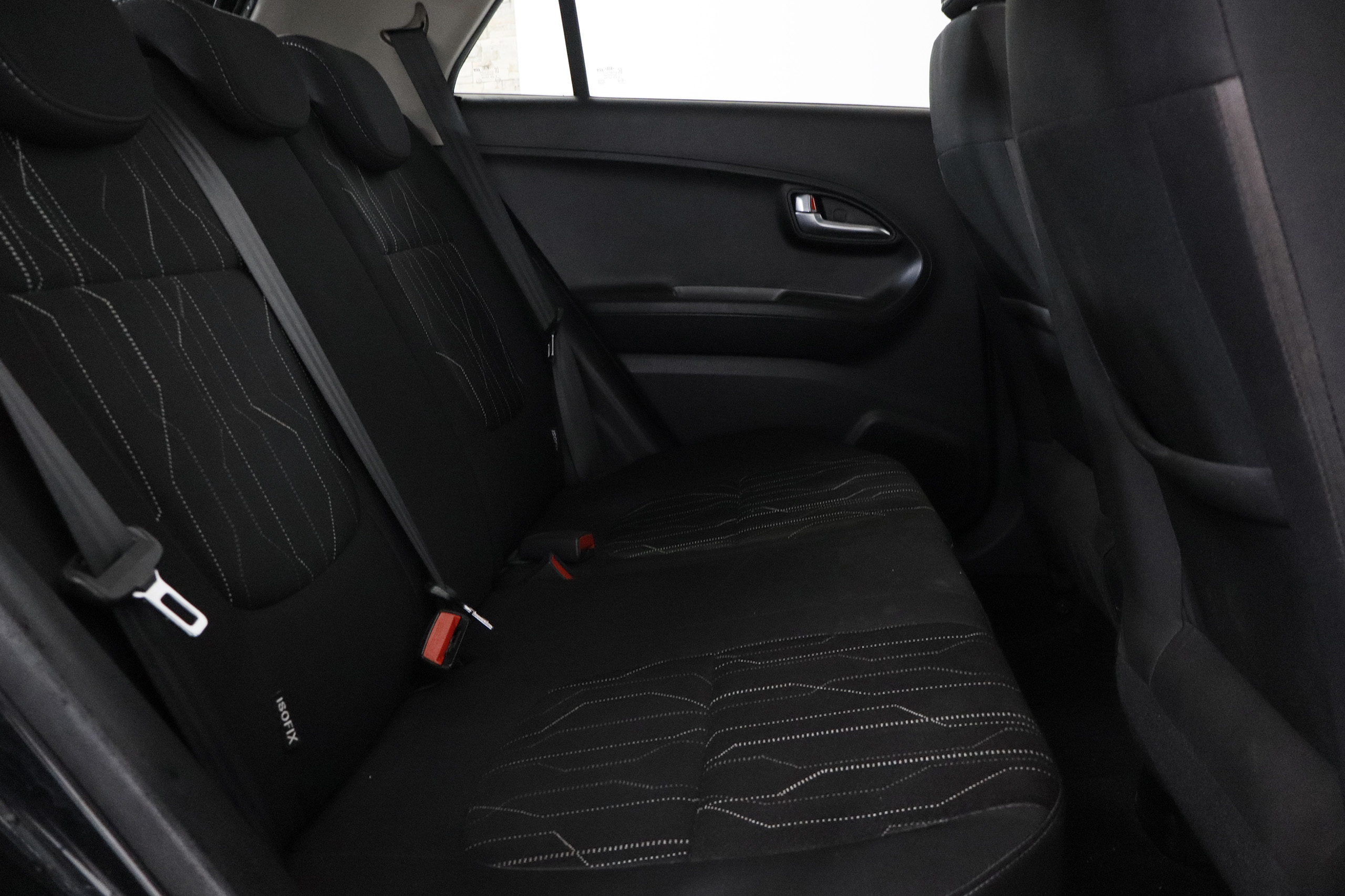 Kia Picanto 1.0 ECO DYNAMICS X TECH 66CV 5P foto 21