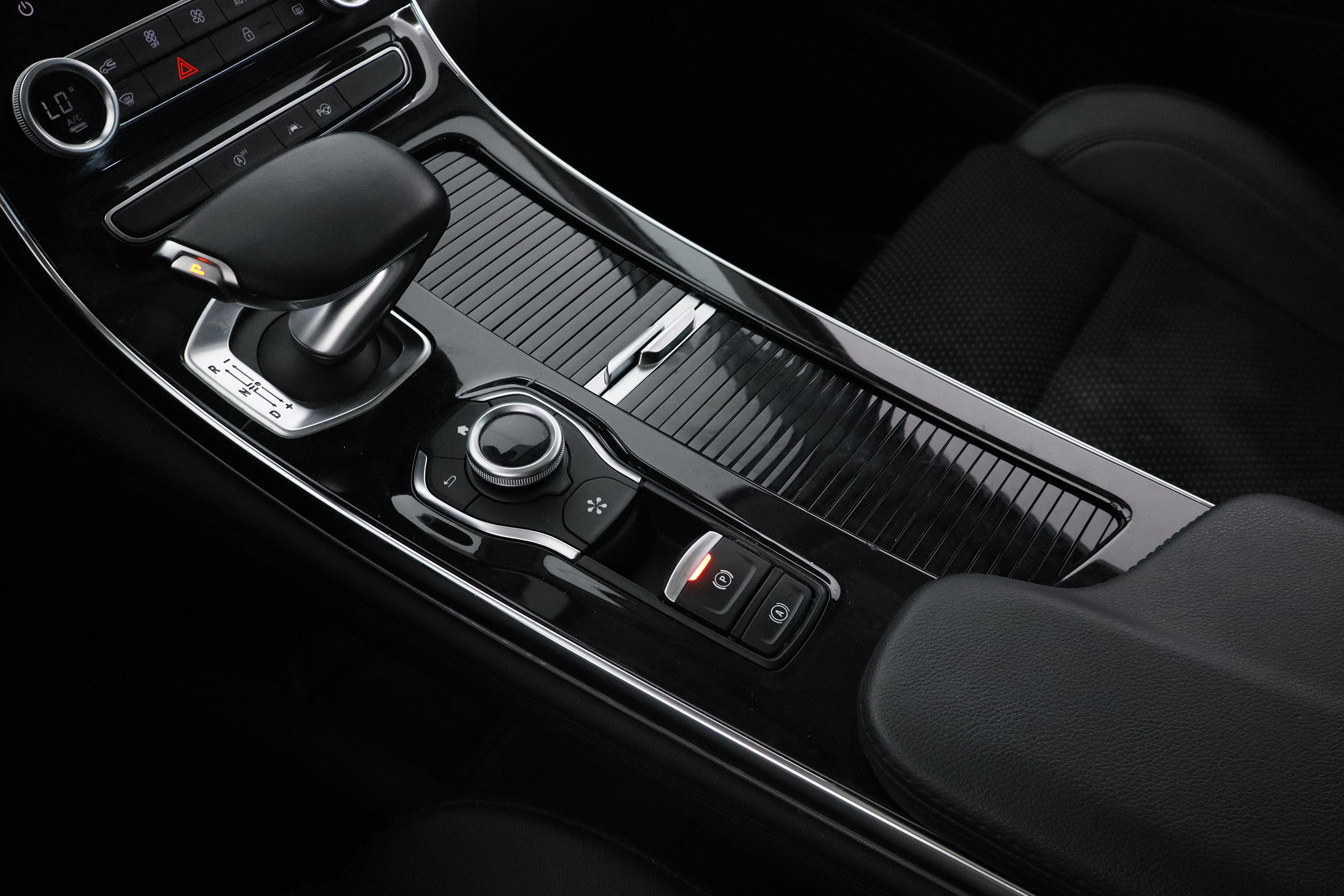 Renault Espace 2.0 BLUE DCI 160CV ZEN EDC AUTO 7PLAZAS 5P # IVA DEDUCIBLE, TECHO,NAVY foto 19