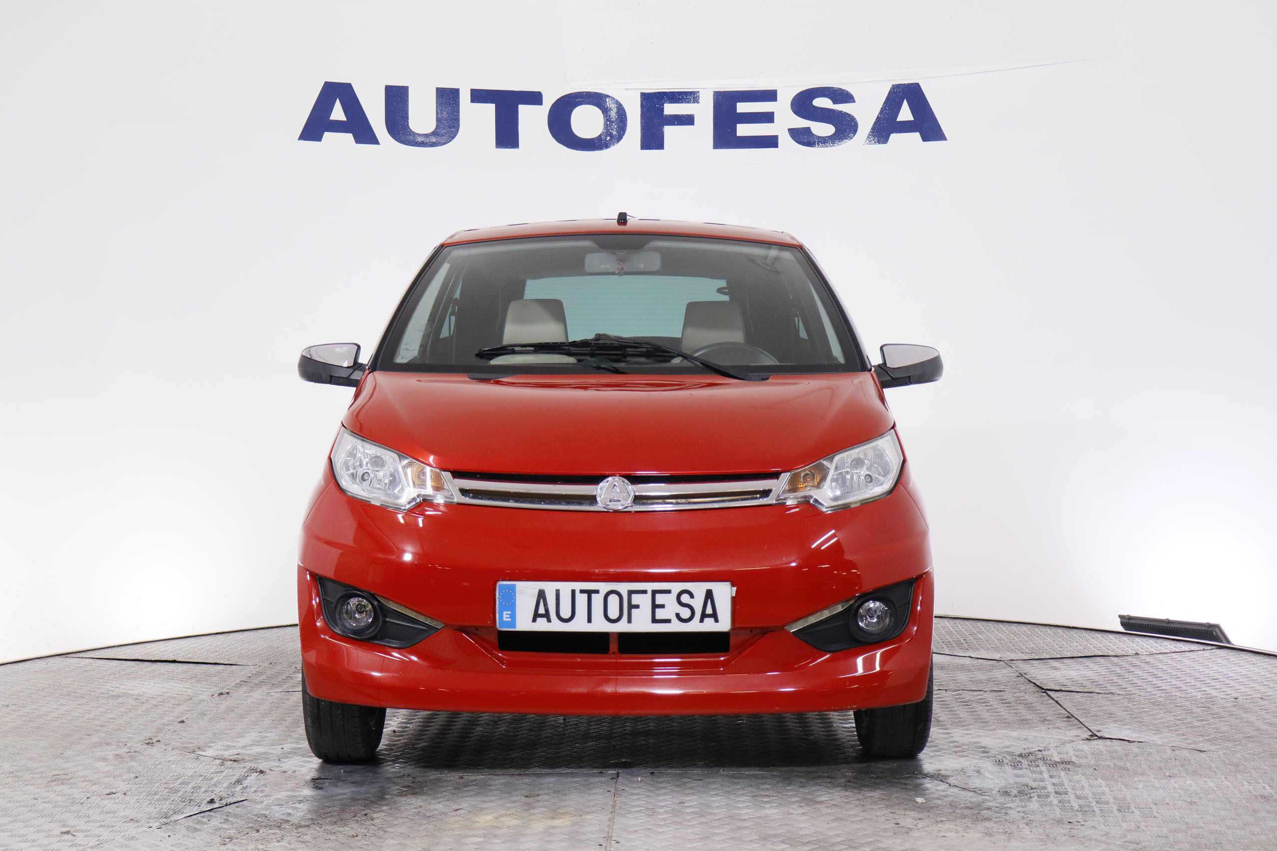 Aixam S8 COUPE S8 COUPE 9CV AUTO 3P # CUERO foto 2