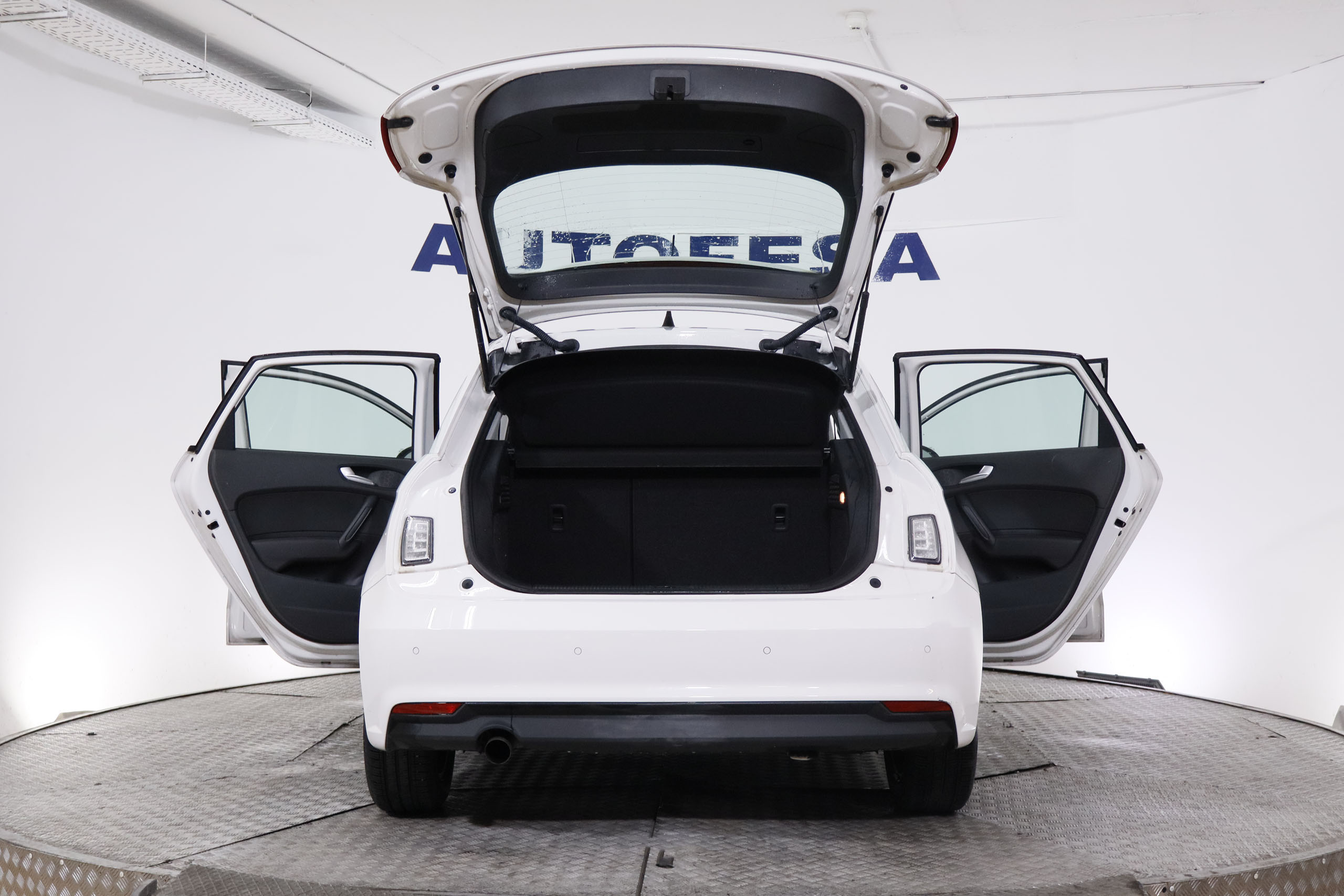 Audi A1 SPOTBACK 1.0 TFSI ULTRA 95CV 5P # NAVY,PARTRONIC foto 11