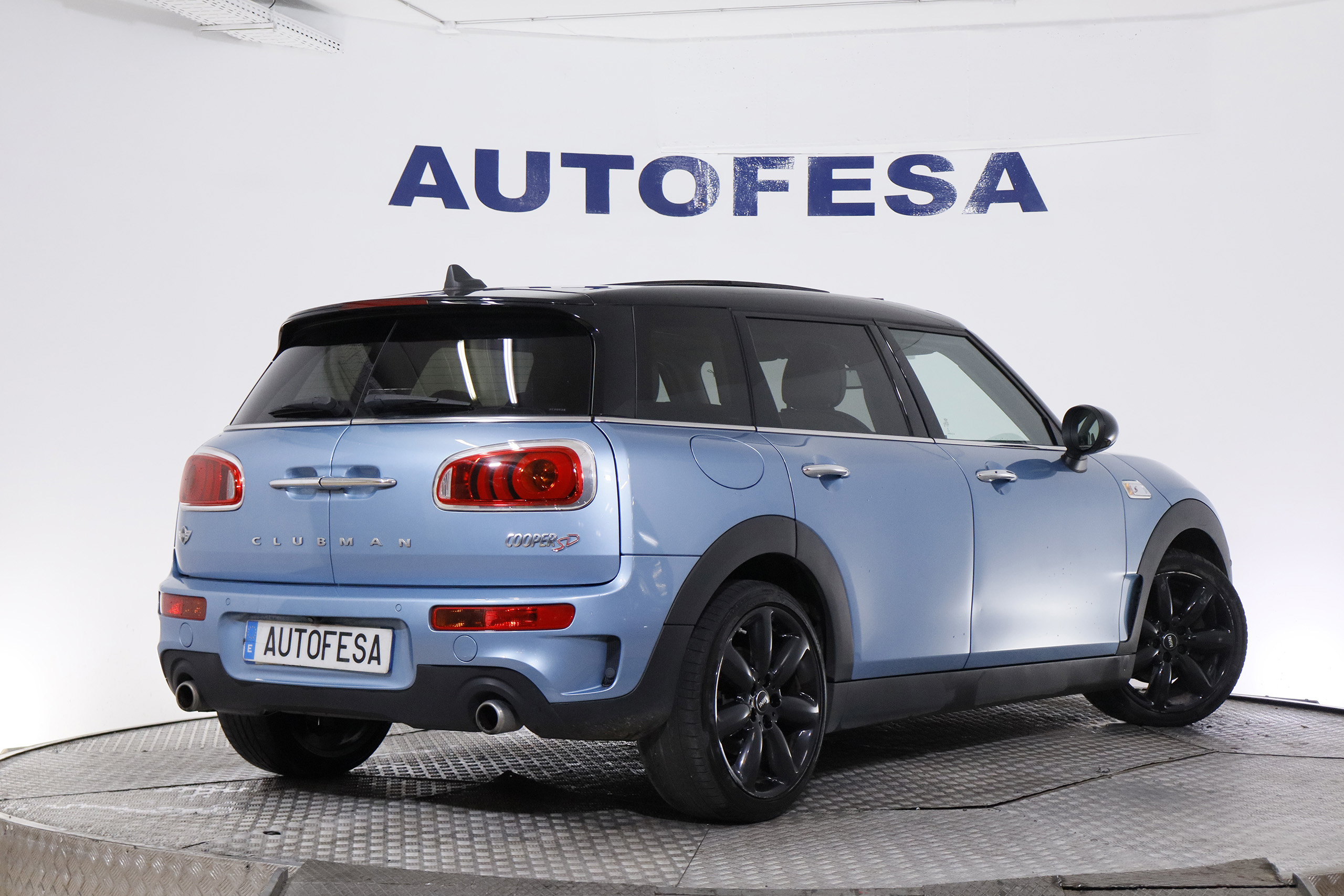 Mini Cooper SD Clubman 2.0 190CV CHILI 5P # TECHO ELE PANORAMICO, NAVY, CUERO foto 9