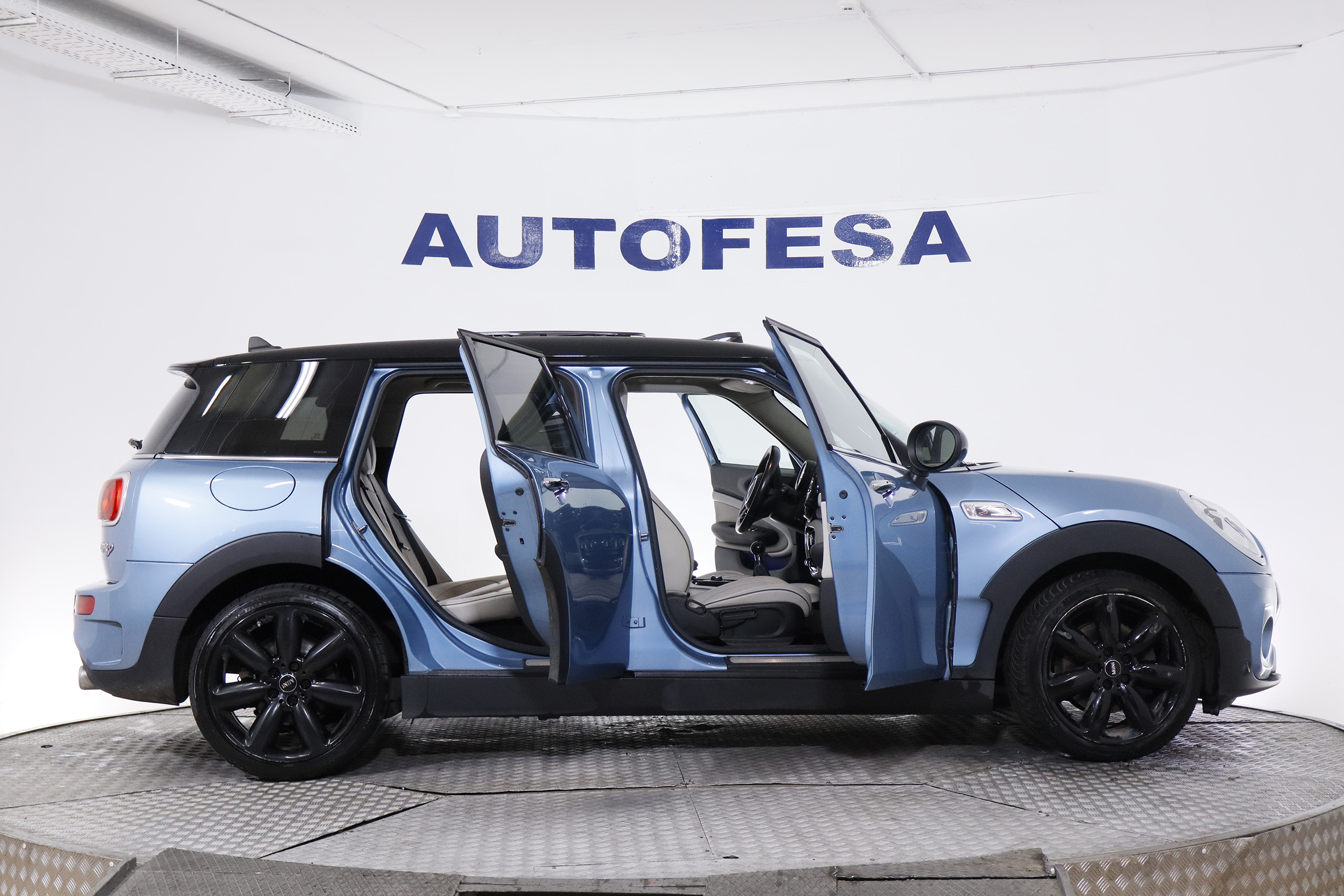 Mini Cooper SD Clubman 2.0 190CV CHILI 5P # TECHO ELE PANORAMICO, NAVY, CUERO foto 11