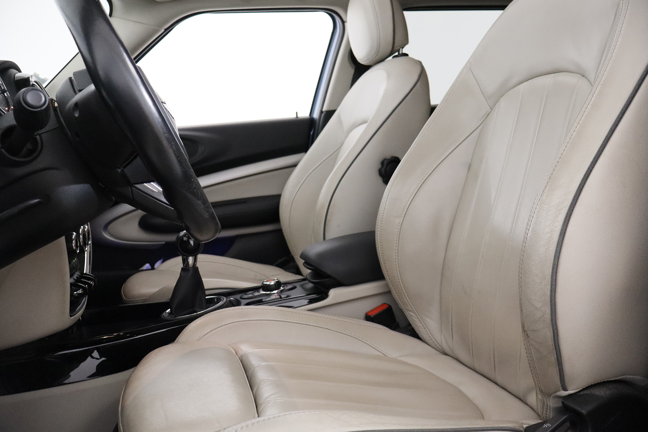 Mini Cooper SD Clubman 2.0 190CV CHILI 5P # TECHO ELE PANORAMICO, NAVY, CUERO foto 24