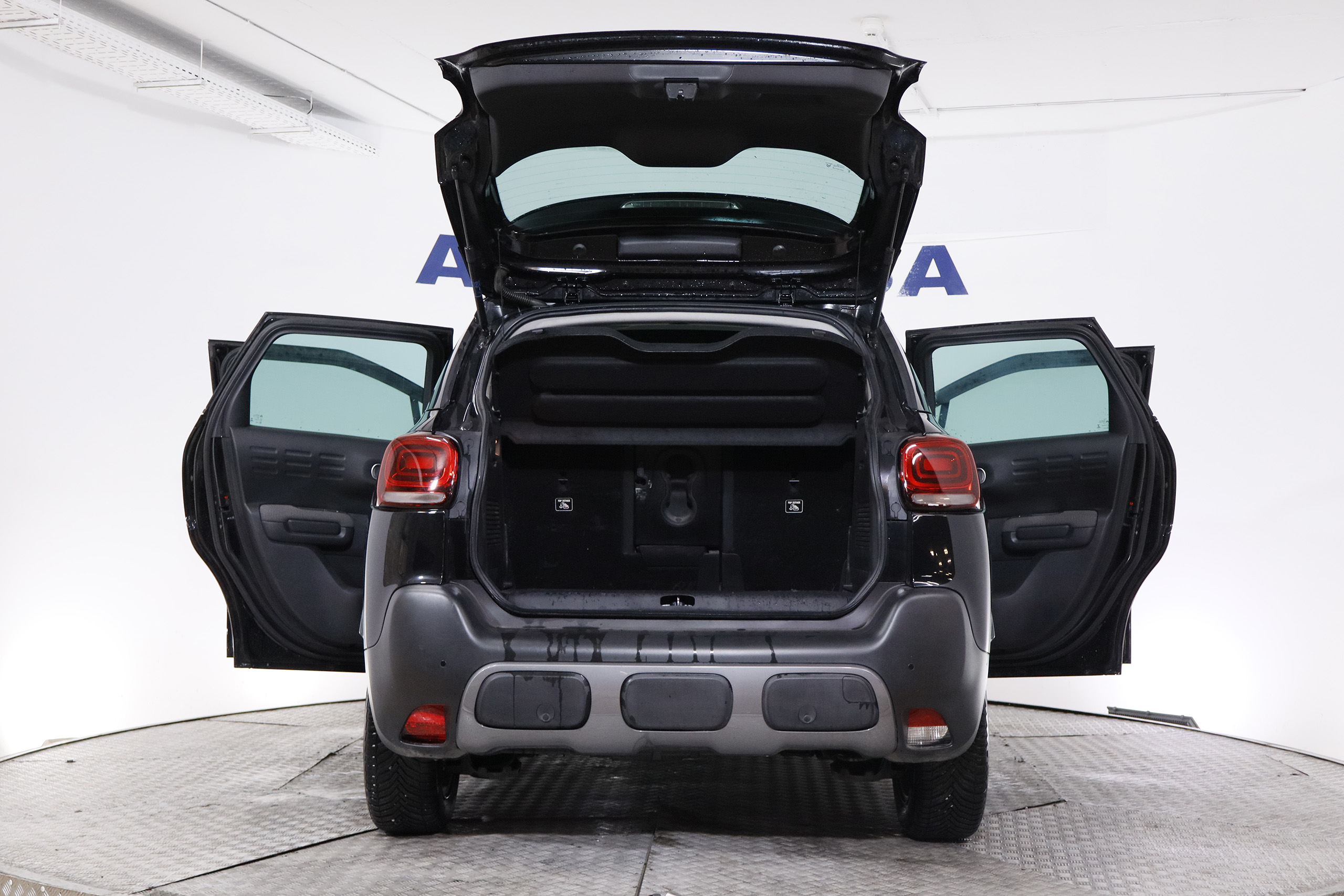 Citroen C3 Aircross 1.5HDI 100CV SHINE BUSINESS 5P # NAVY, PARKTRONIC foto 13